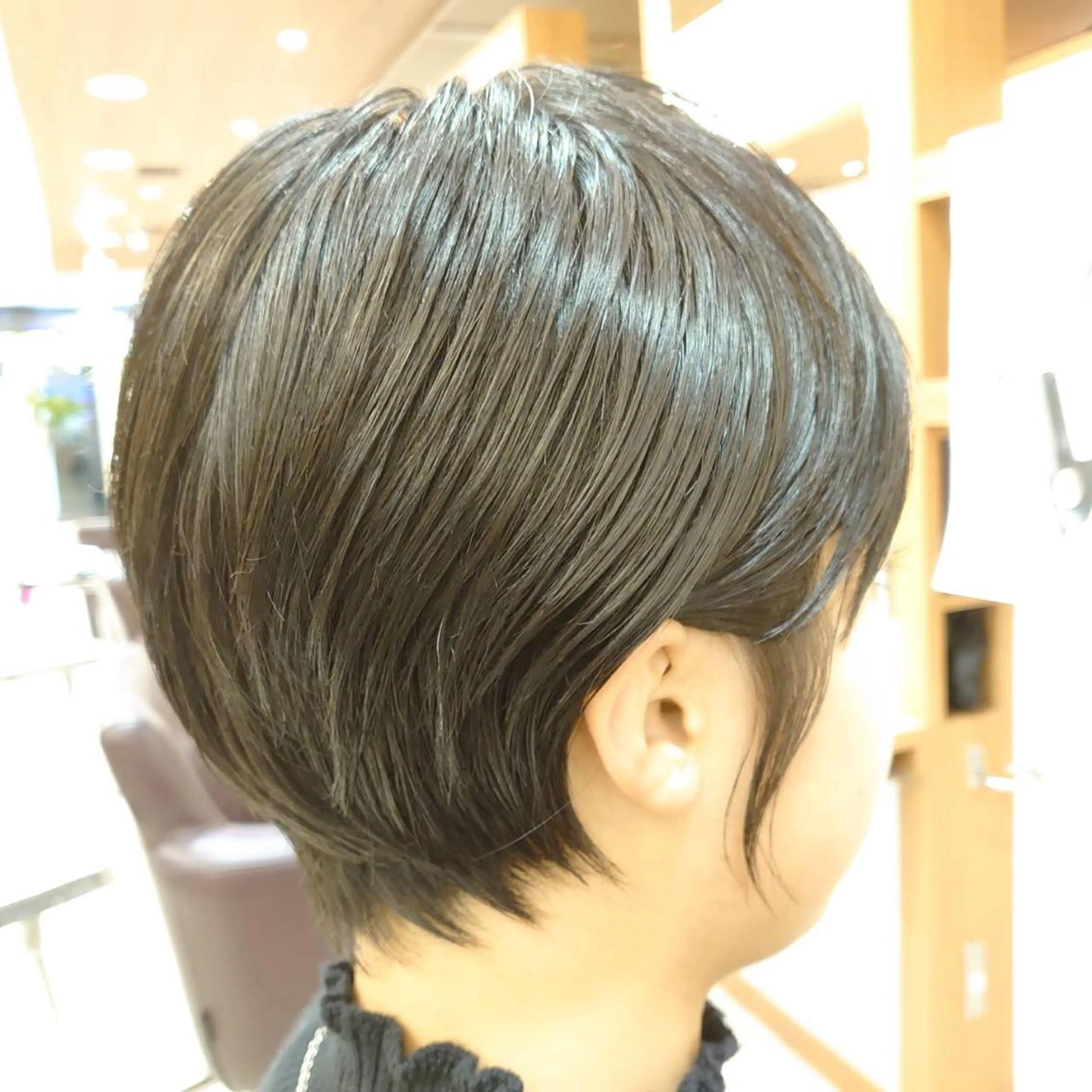 ショート くびれショート・ボブ カットorパーマ特化のヘアスタイル
