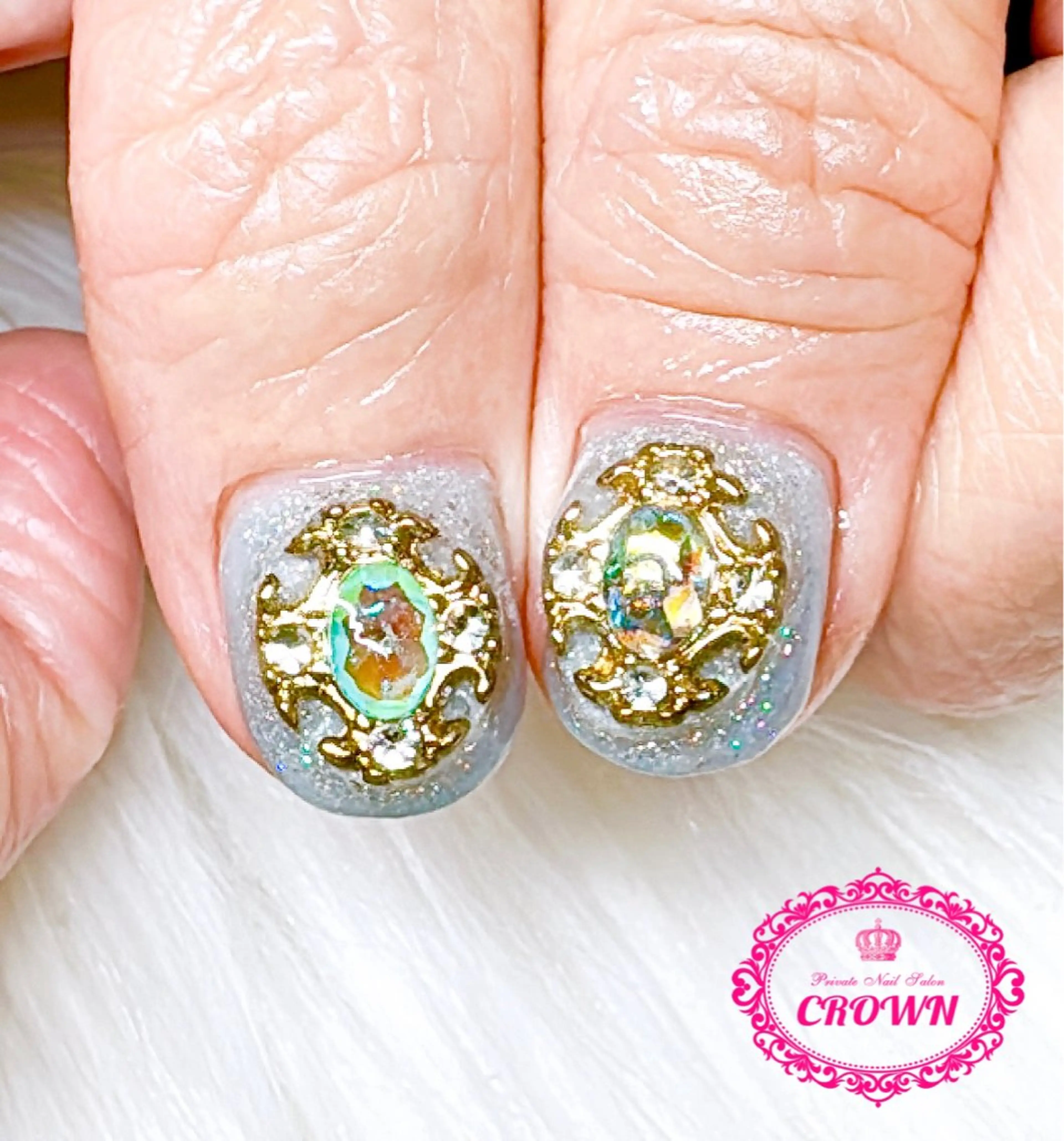 ネイル CROWN プライベートサロンのネイルデザイン