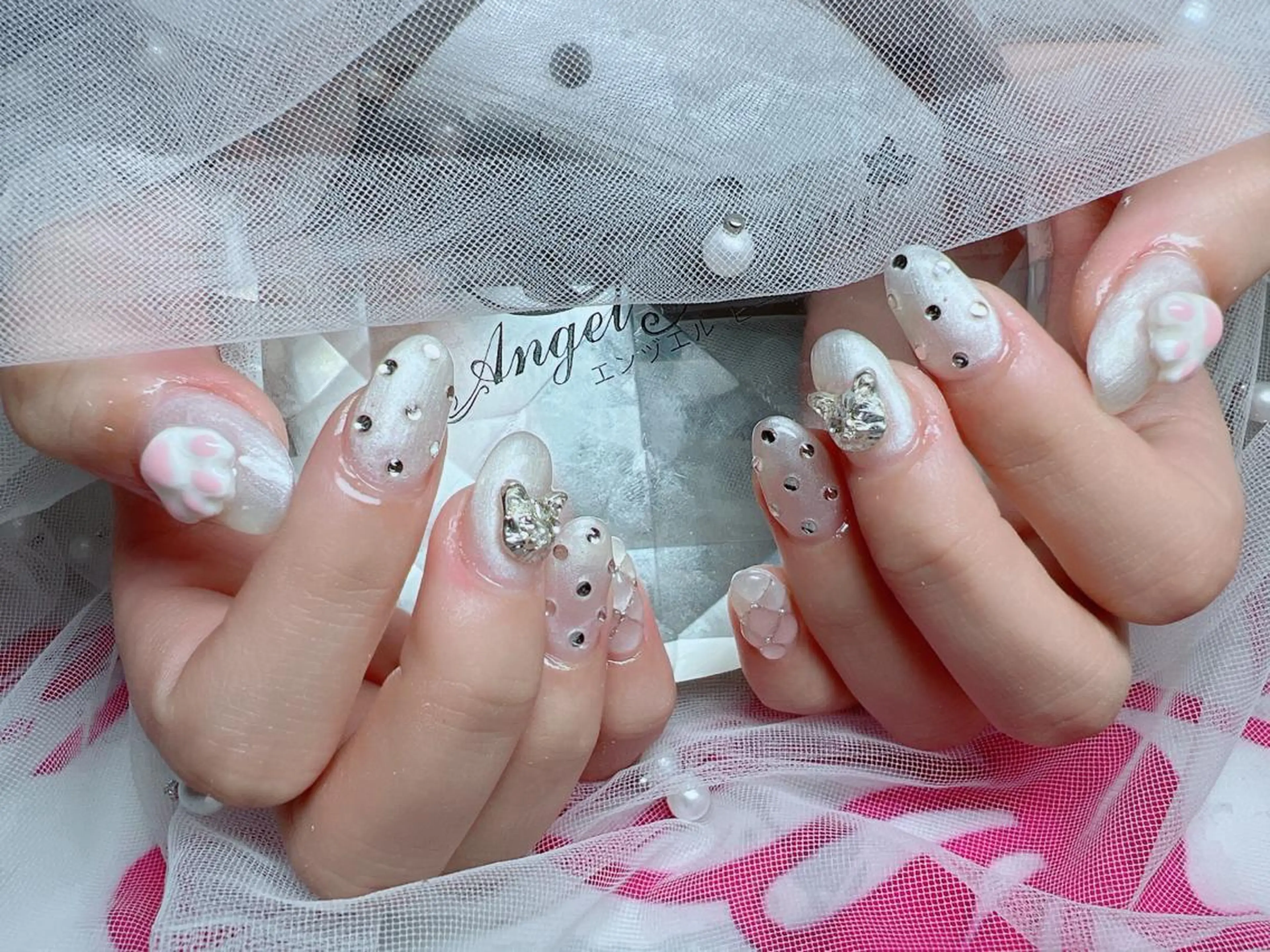 ネイル エンジェル ヒーリング 矢場町店のネイルデザイン