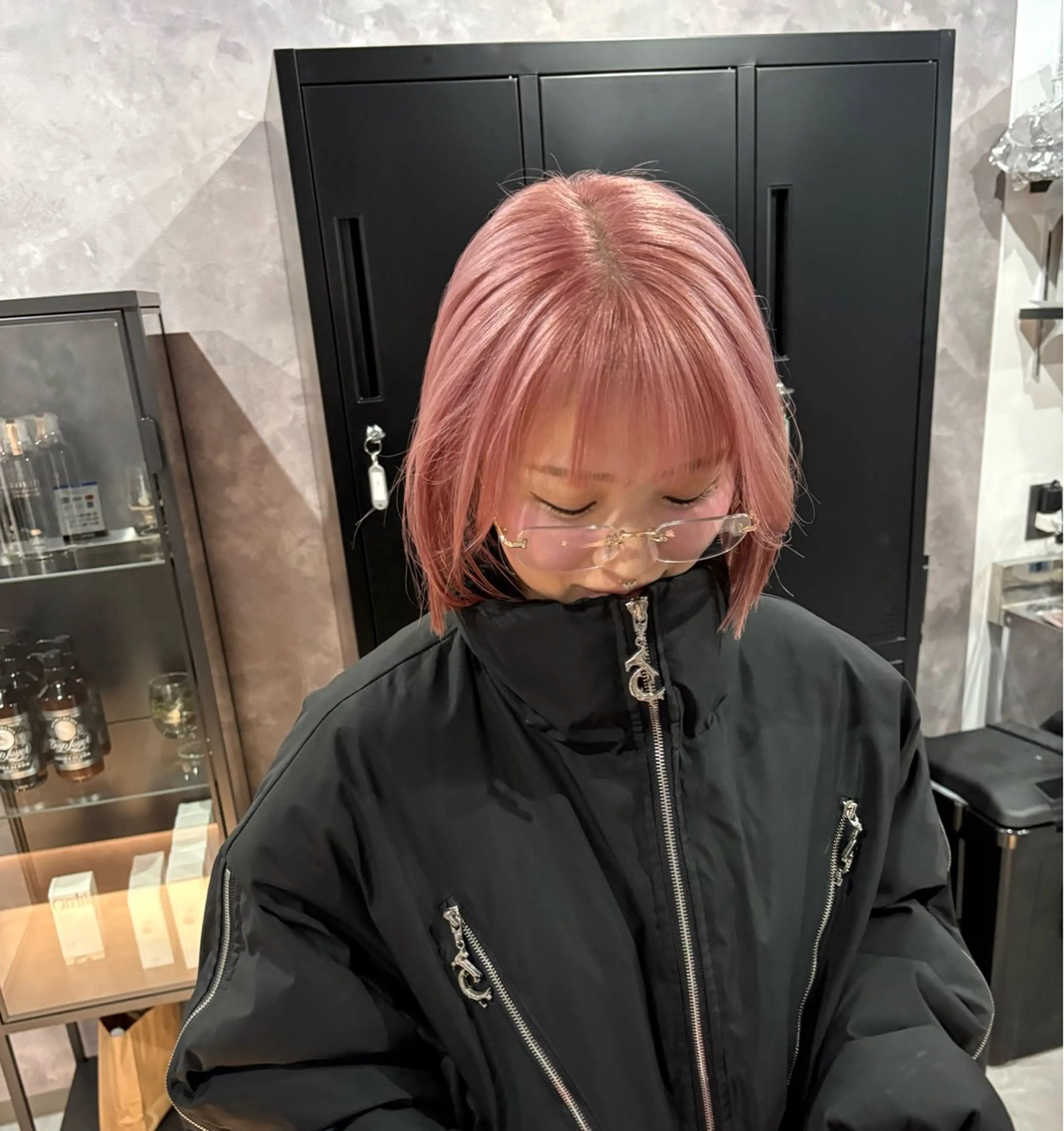 ショート カラー ボブ ヘアカラー nameless miichiのヘアスタイル