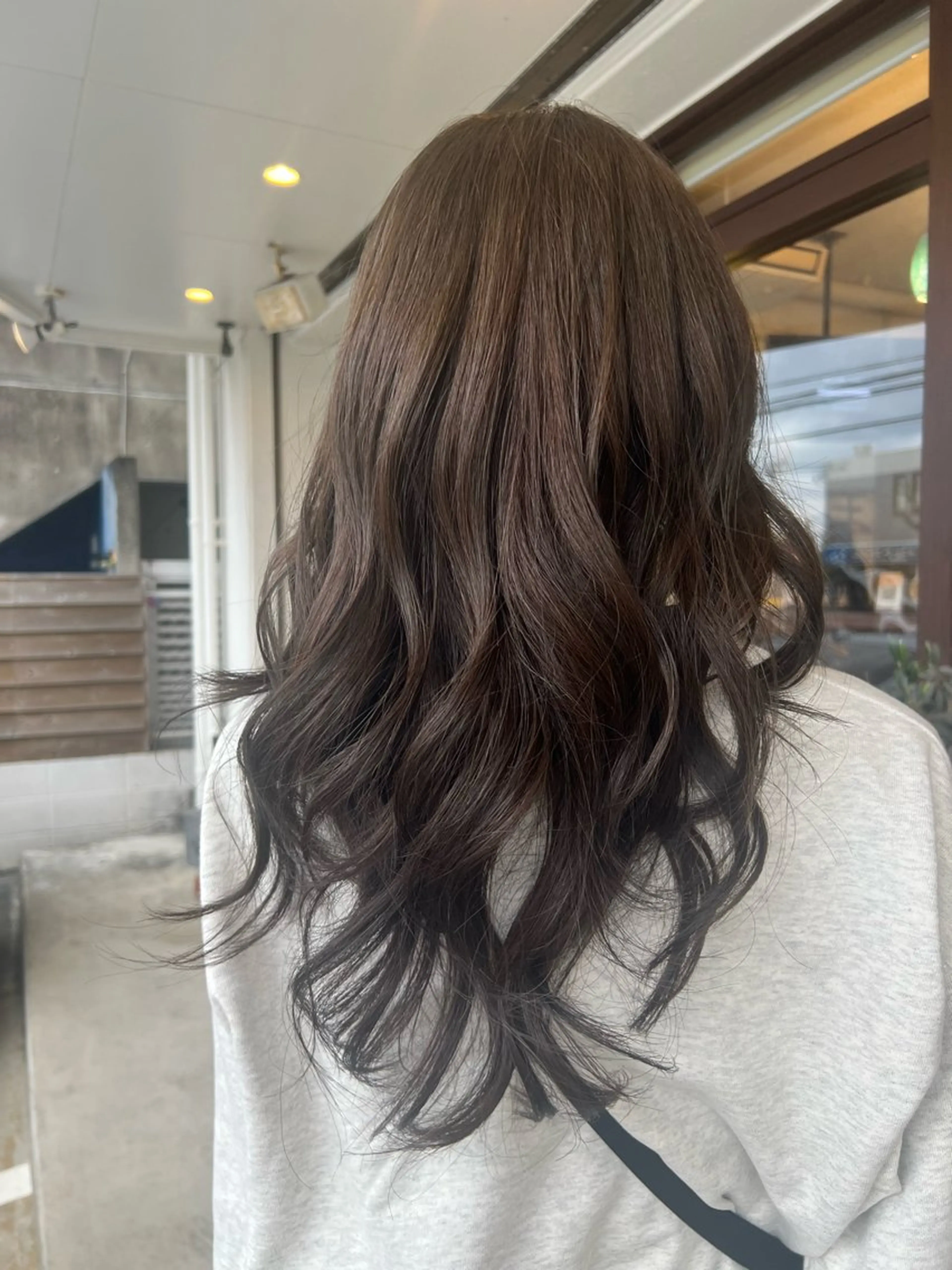 ロング カラー カット pasdedeux  LEQUIOS所属・パドドゥ 仲程のヘアスタイル