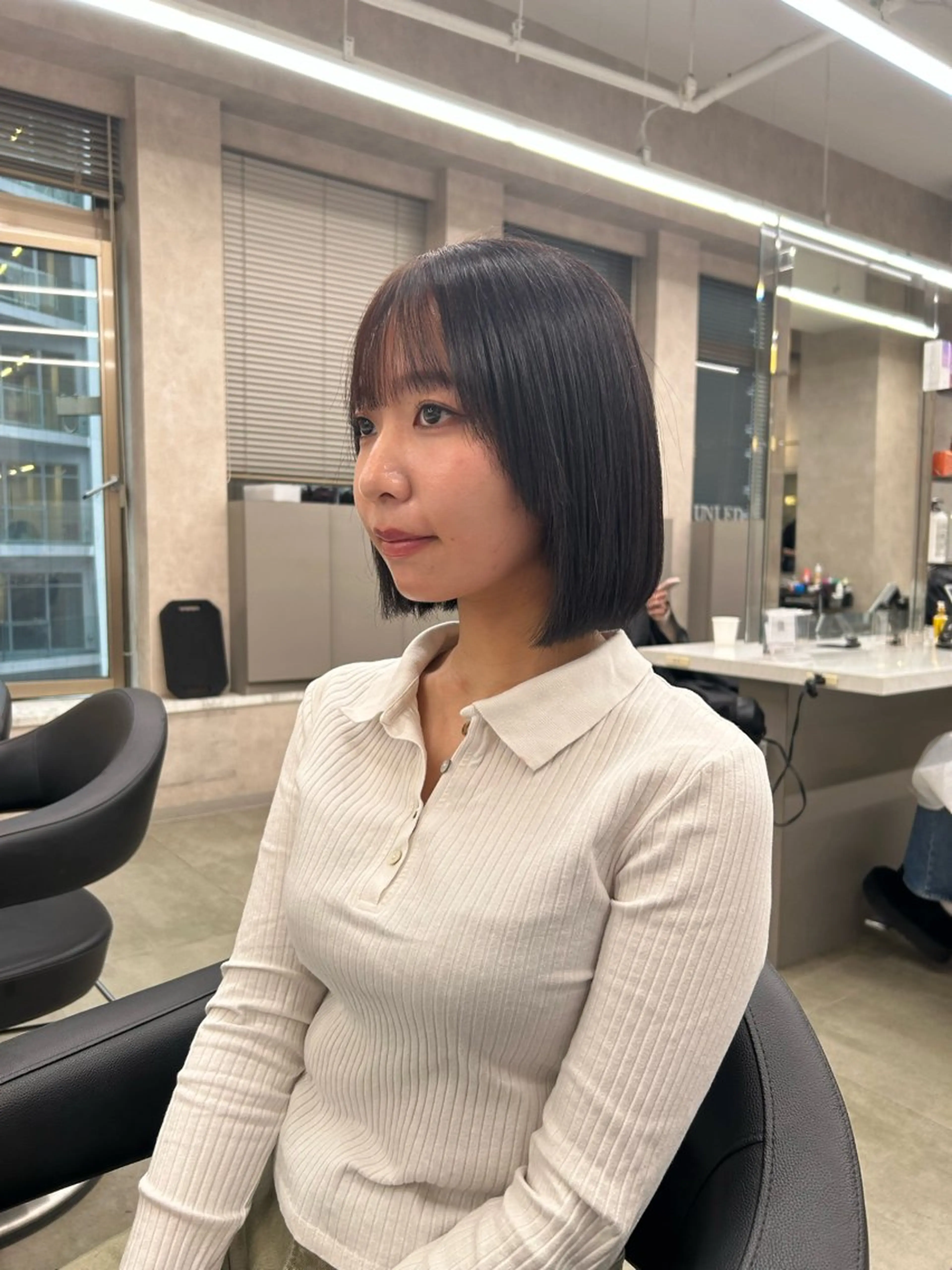 セミロング カラー カット ヘアカラー トリートメント ヘッドスパ 韓国/トレンド レイヤー【101】のヘアスタイル