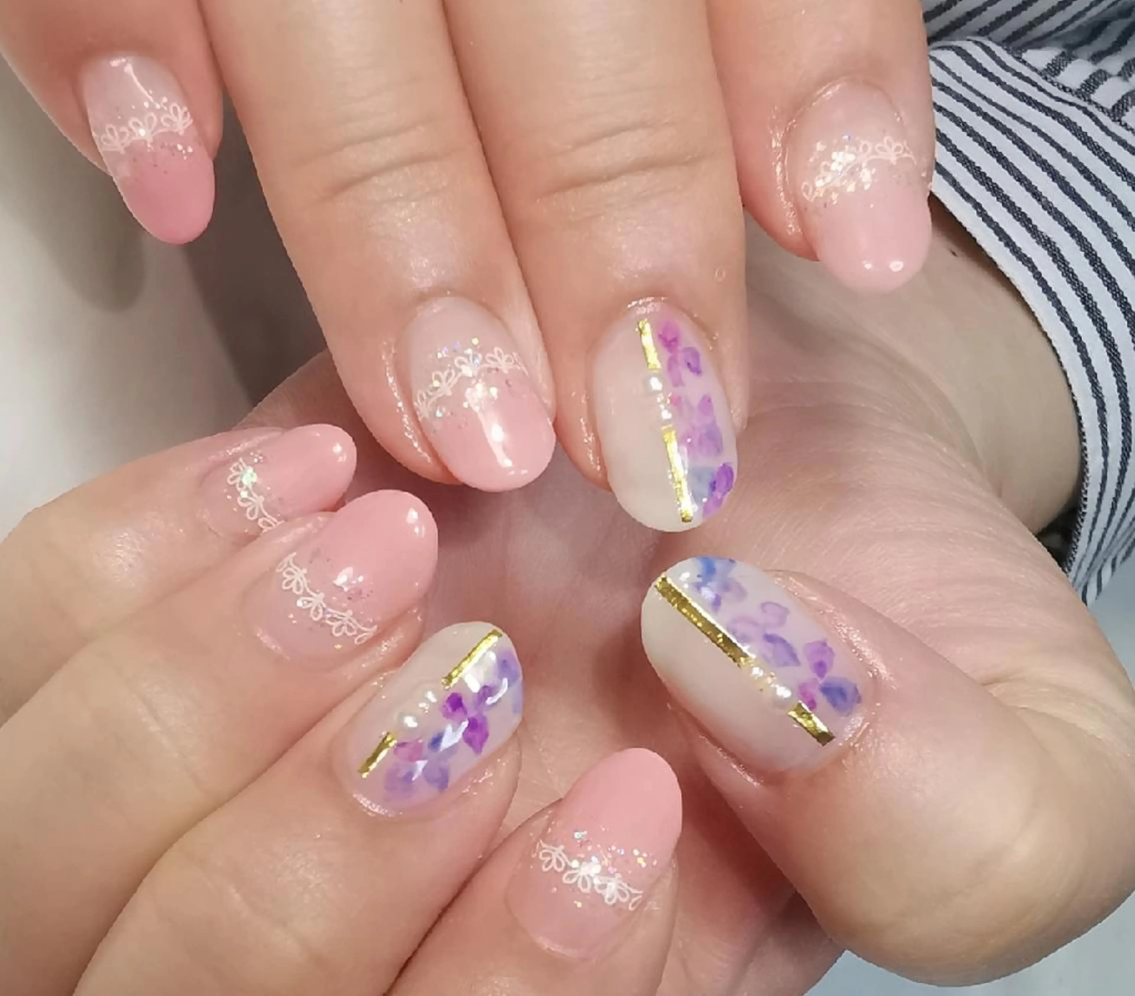 ネイル フレンチネイル レース ハンドネイル reve あやののネイルデザイン