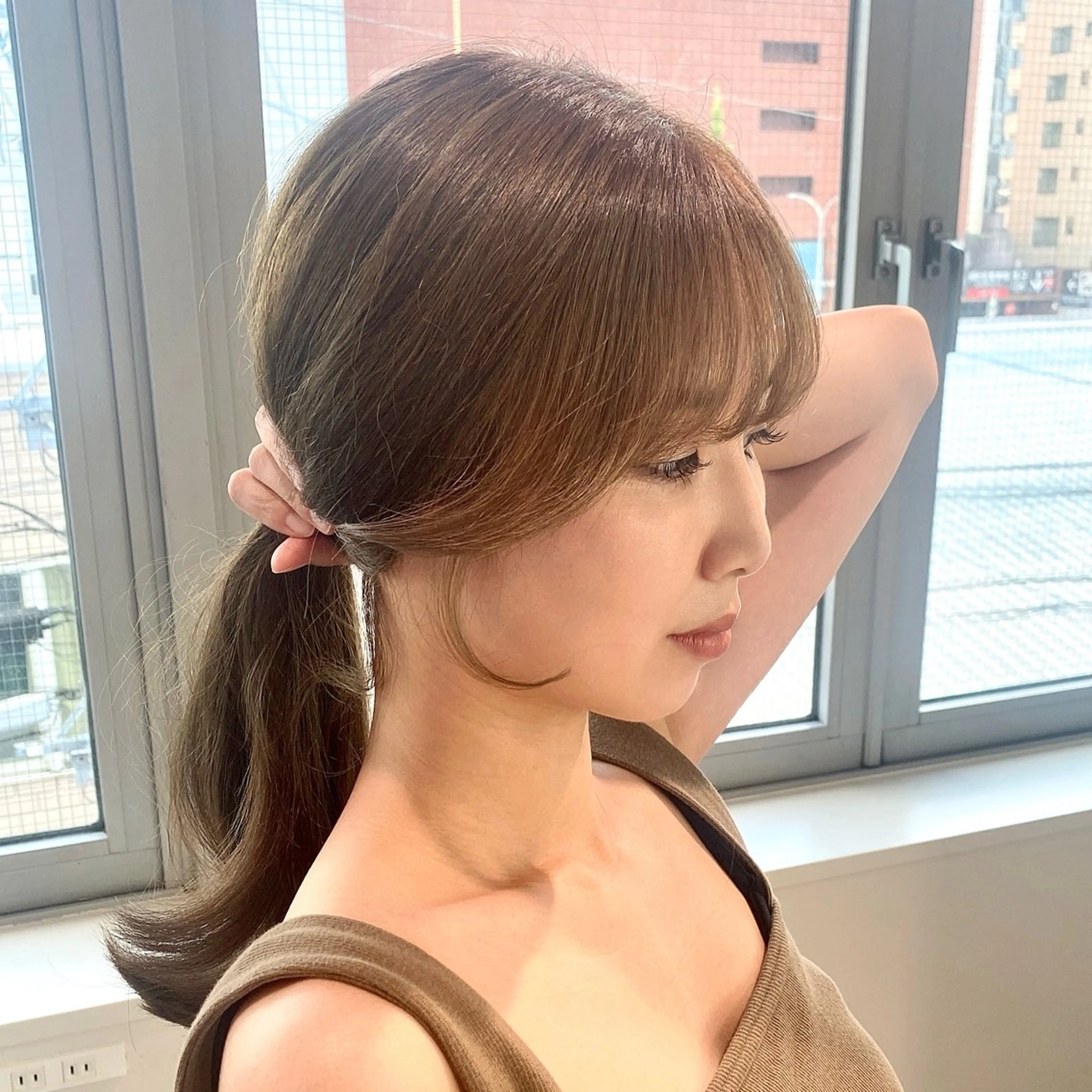 セミロング 顔まわりレイヤー 顔周りカット 韓国風ヘア レイヤーカット おくれ毛 森 隆秀/韓国ヘアのヘアスタイル