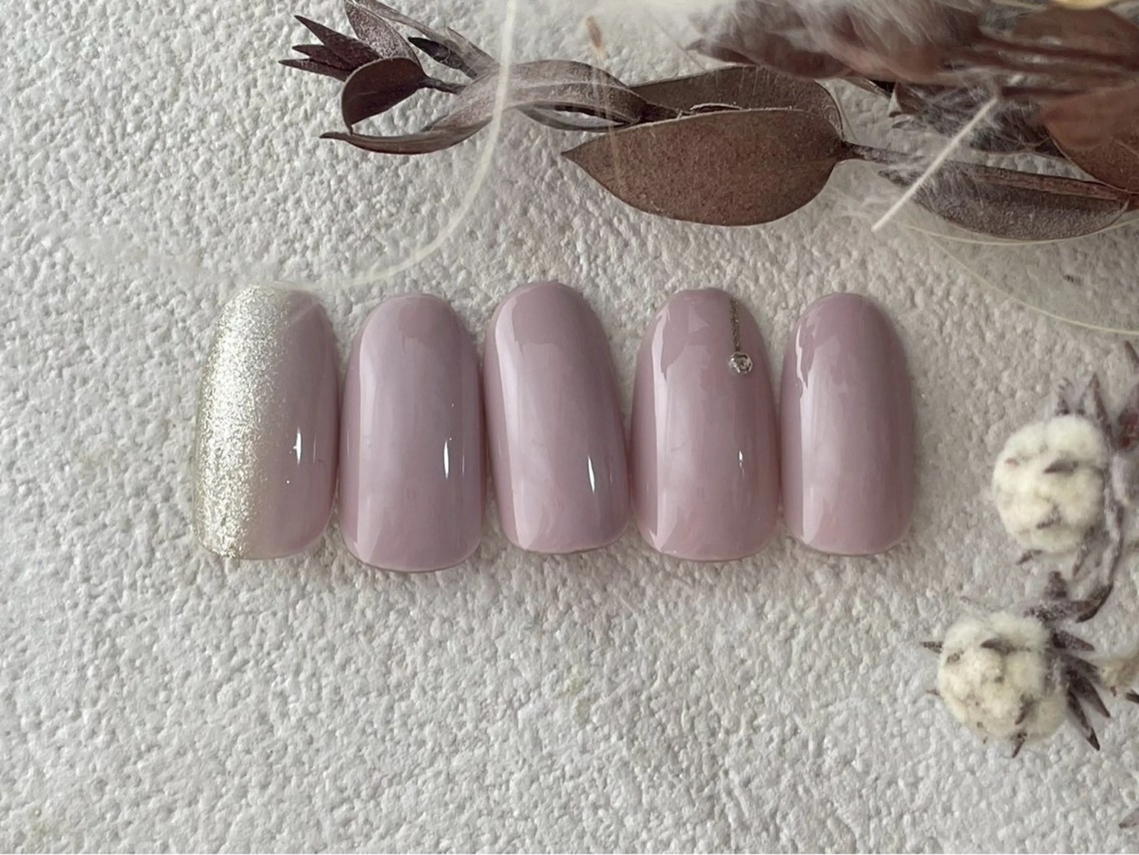 ネイル オーロラネイル フットネイル フレンチネイル ジェルネイル グラデーション mogunail &blowのネイルデザイン