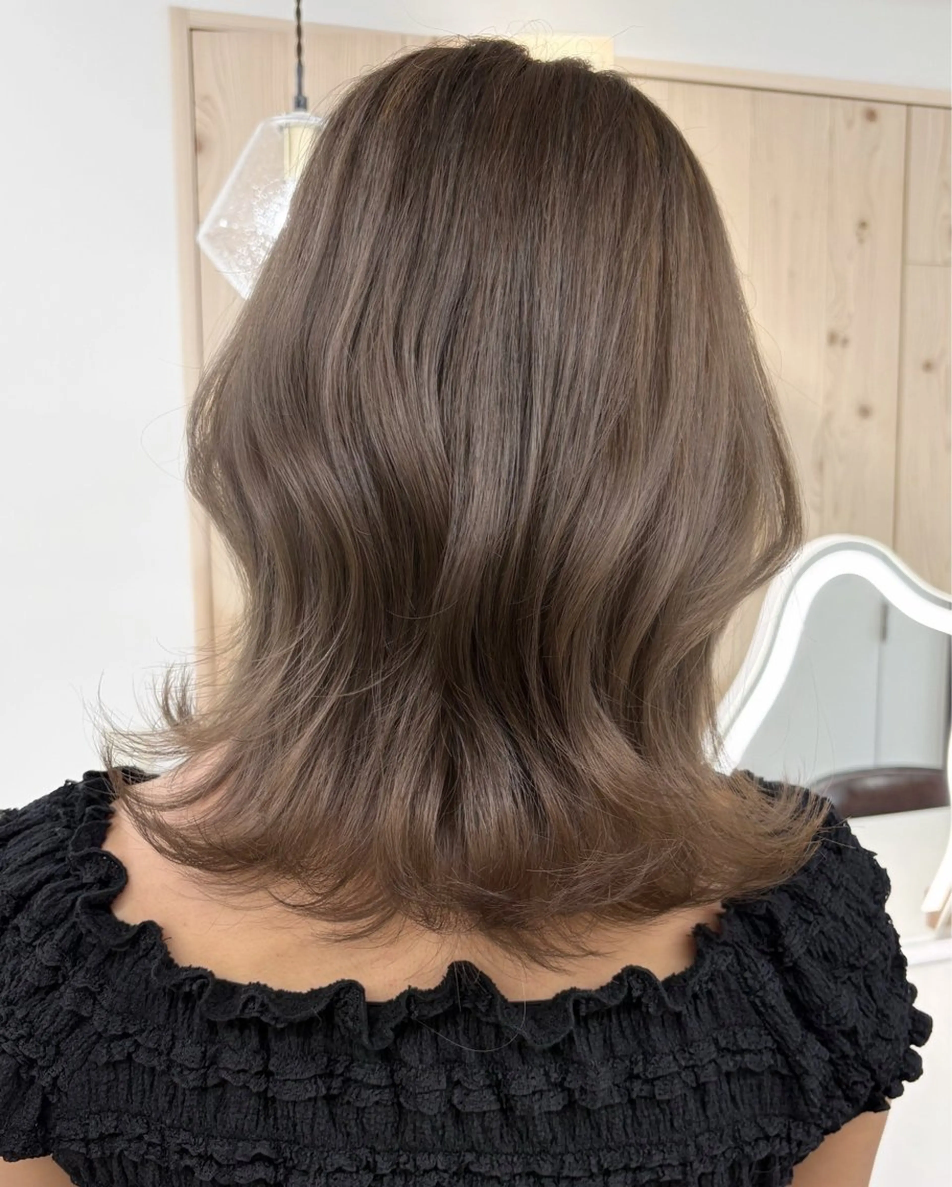 セミロング カラー カット ヘアカラー トリートメント ヘアセット 新宿/韓国ヘア/ 髪質改善ストレートのヘアスタイル