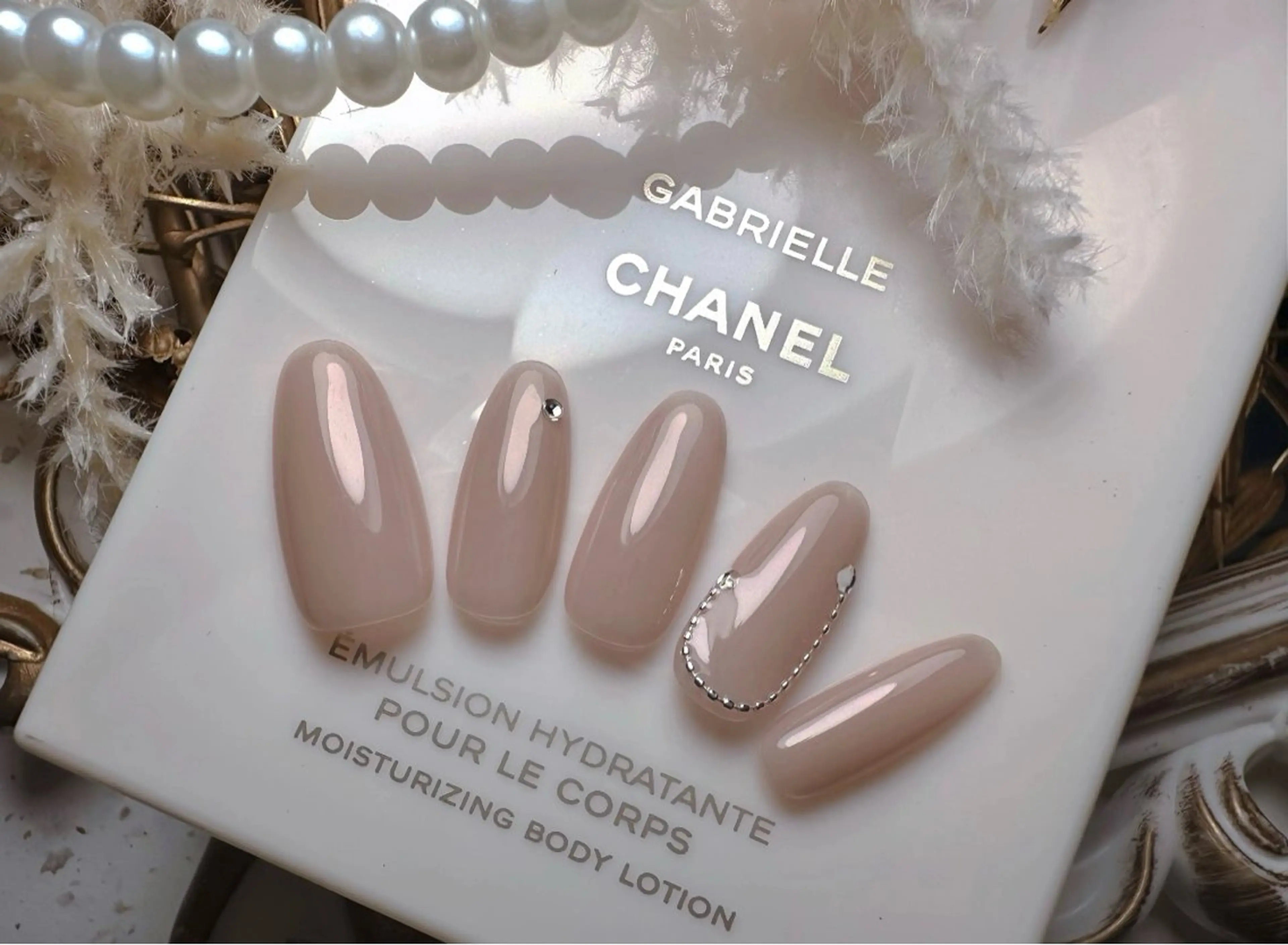 ネイル 時吉✨LUNE nail salonのネイルデザイン
