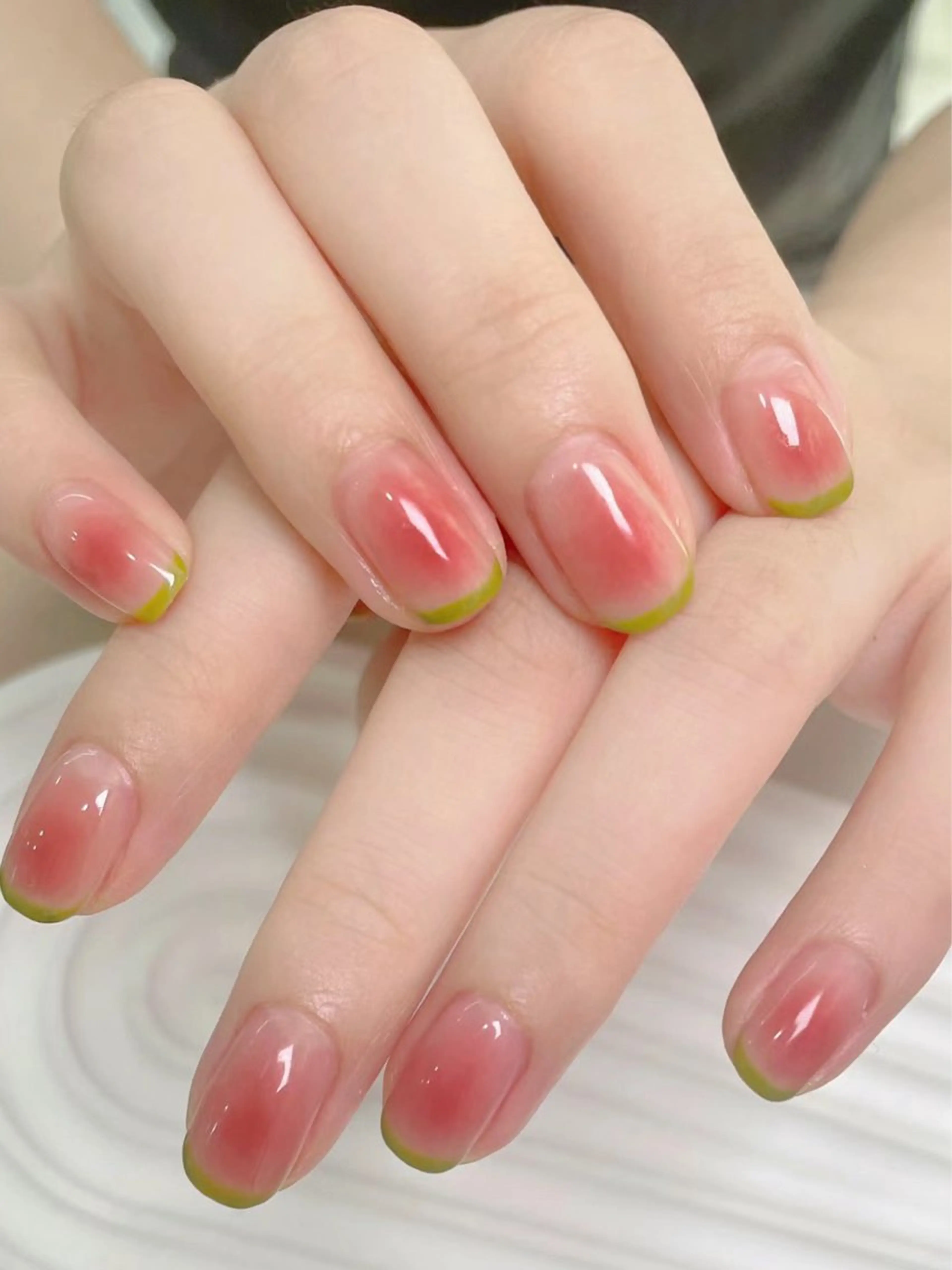 ネイル ハンドネイル OCEAN nail パラジェル　取扱い店のネイルデザイン