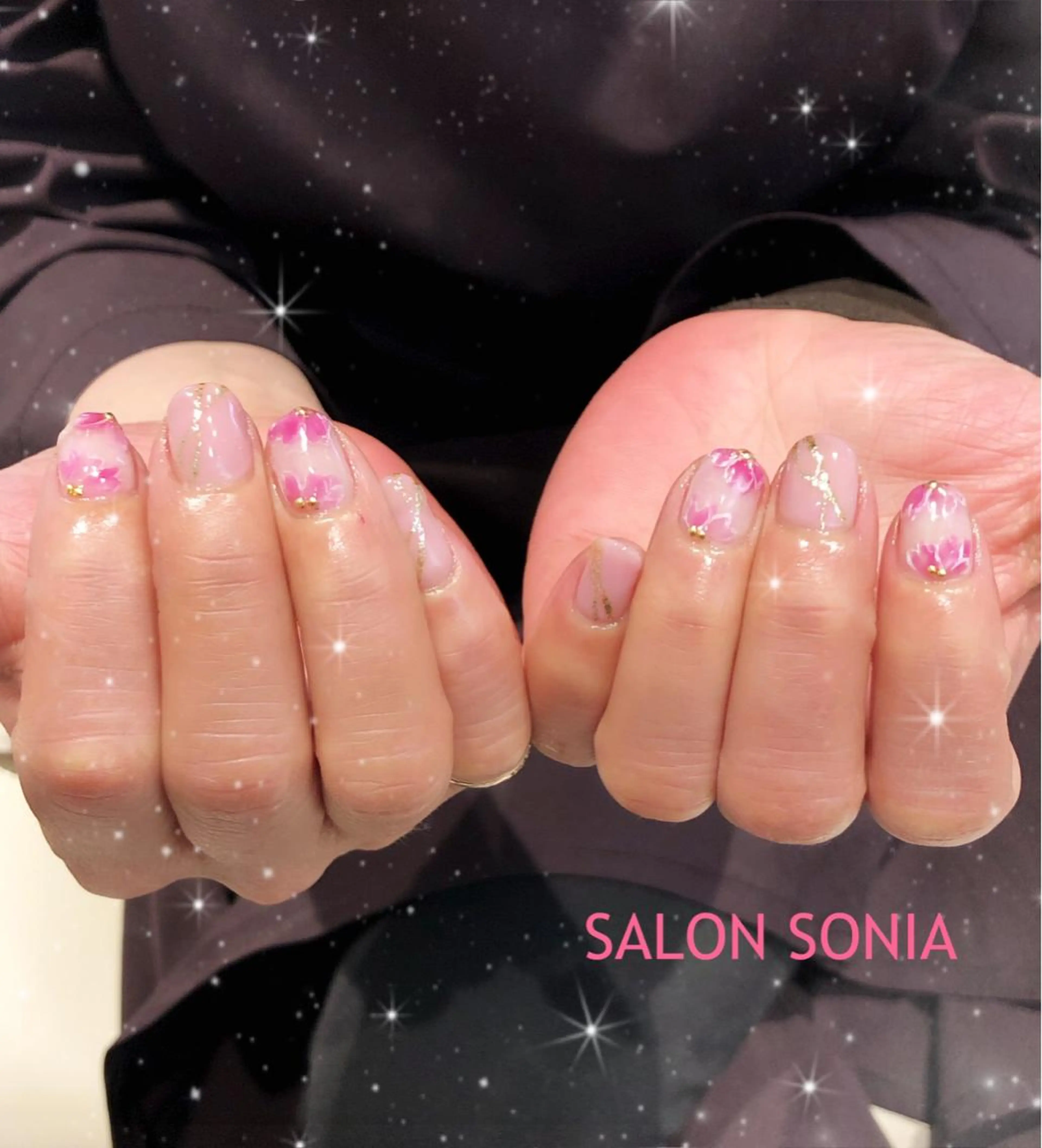 ネイル 小顔・毛穴・たるみ ネイル　似内真樹のエステ・リラクイメージ