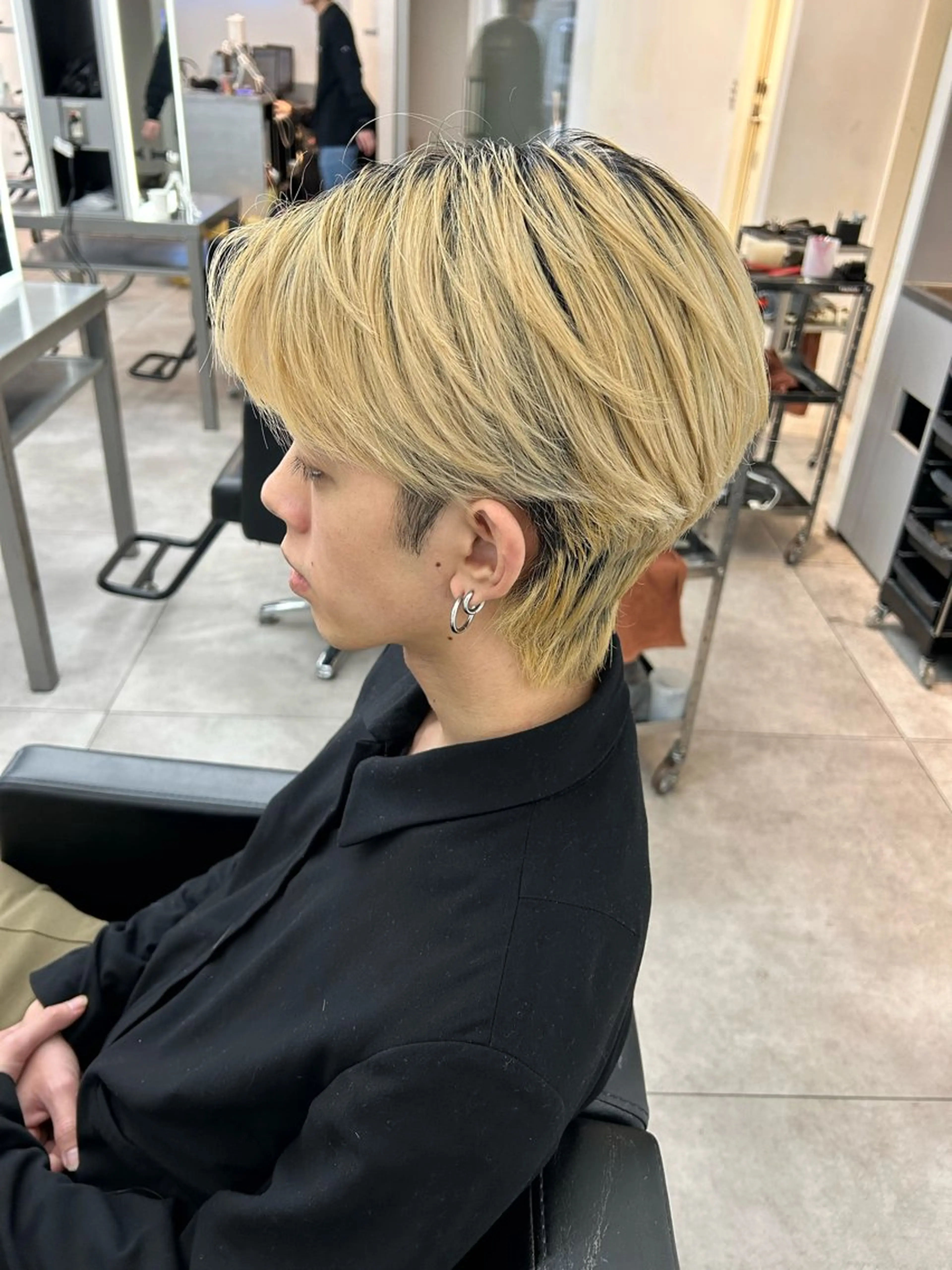 メンズ メンズウルフカット ウルフカット メンズ特化✨️ 右田 聖妃のヘアスタイル