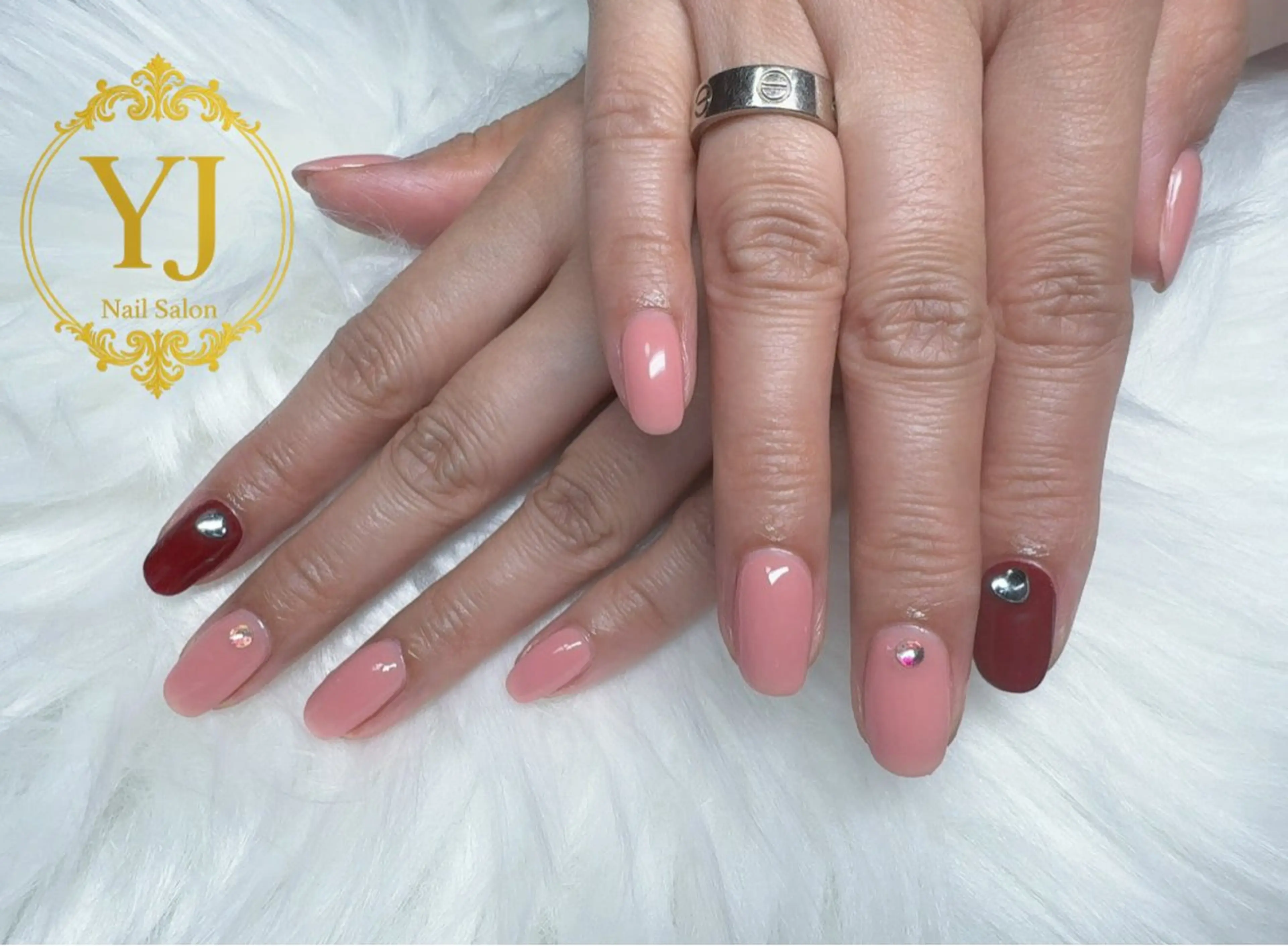 ネイル ストーンネイル YJ Nail Yumiのネイルデザイン