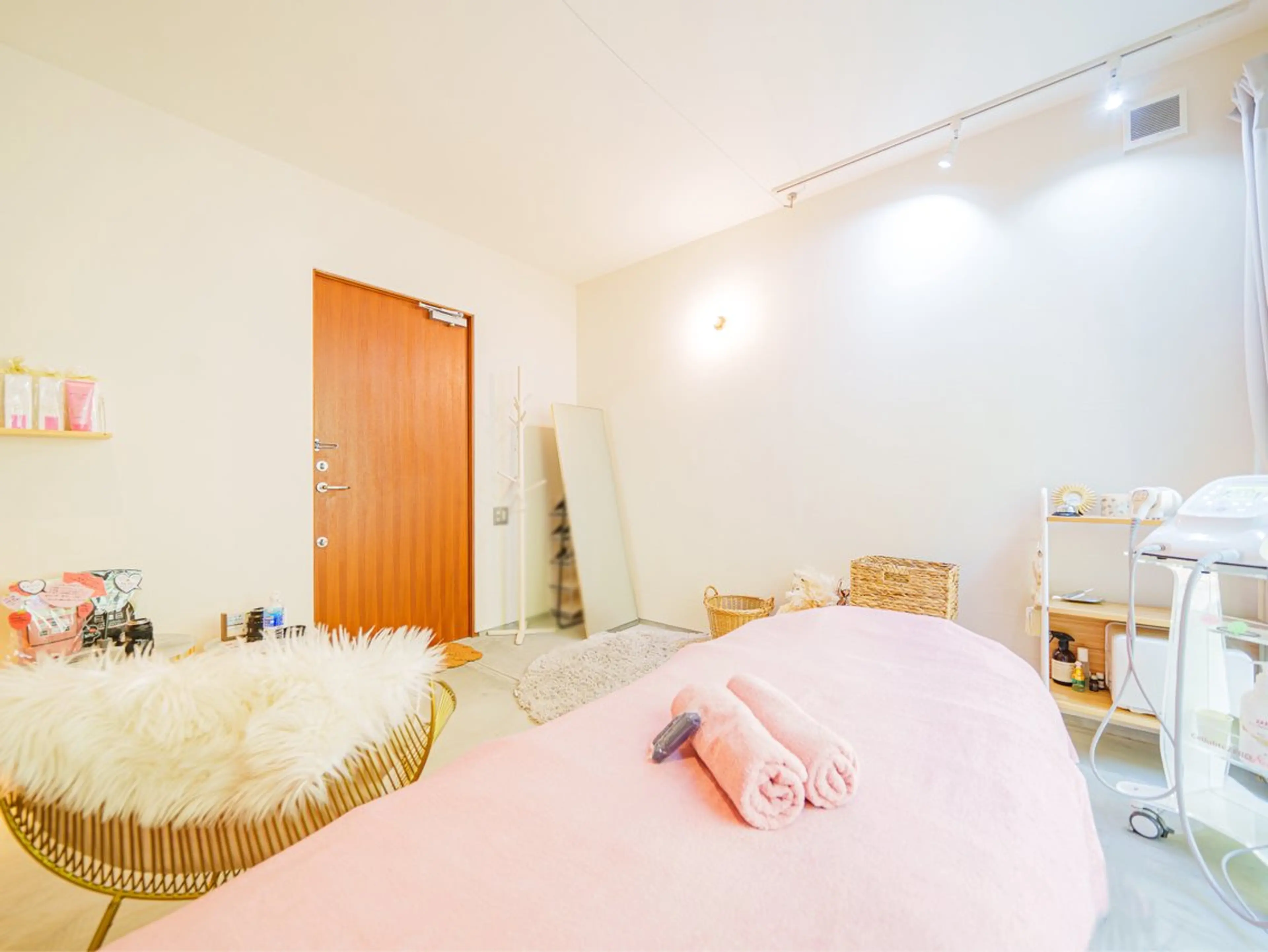 エステ 温活beautyサロンNeroli所属・切らない脂肪吸引🔥 Neroliまりこのエステ・リラクイメージ