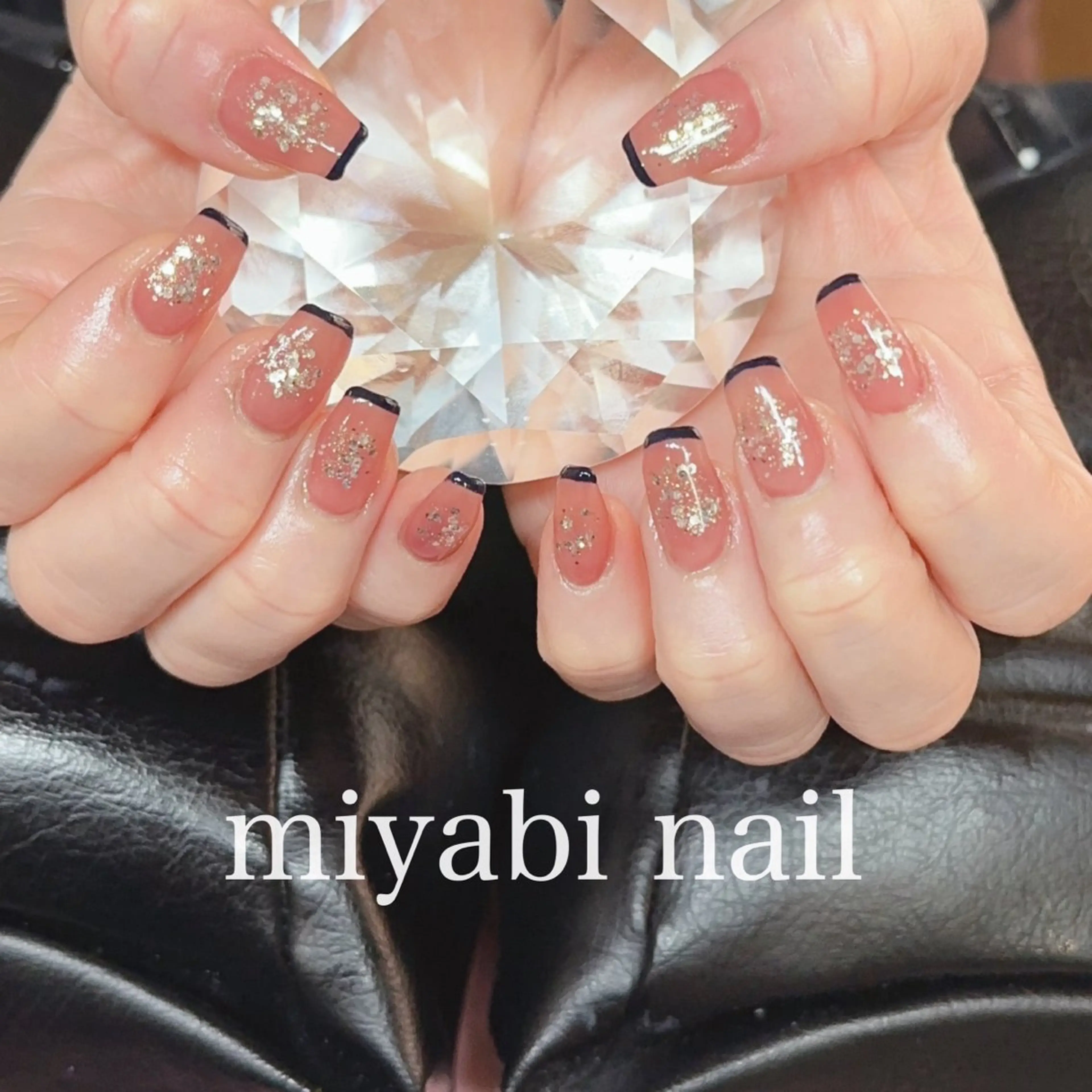 ネイル フレンチネイル ジェルネイル ラメ(グリッター) 持ち込み ネイビー ハンドネイル miyabi nail 桂川駅近くのネイルデザイン