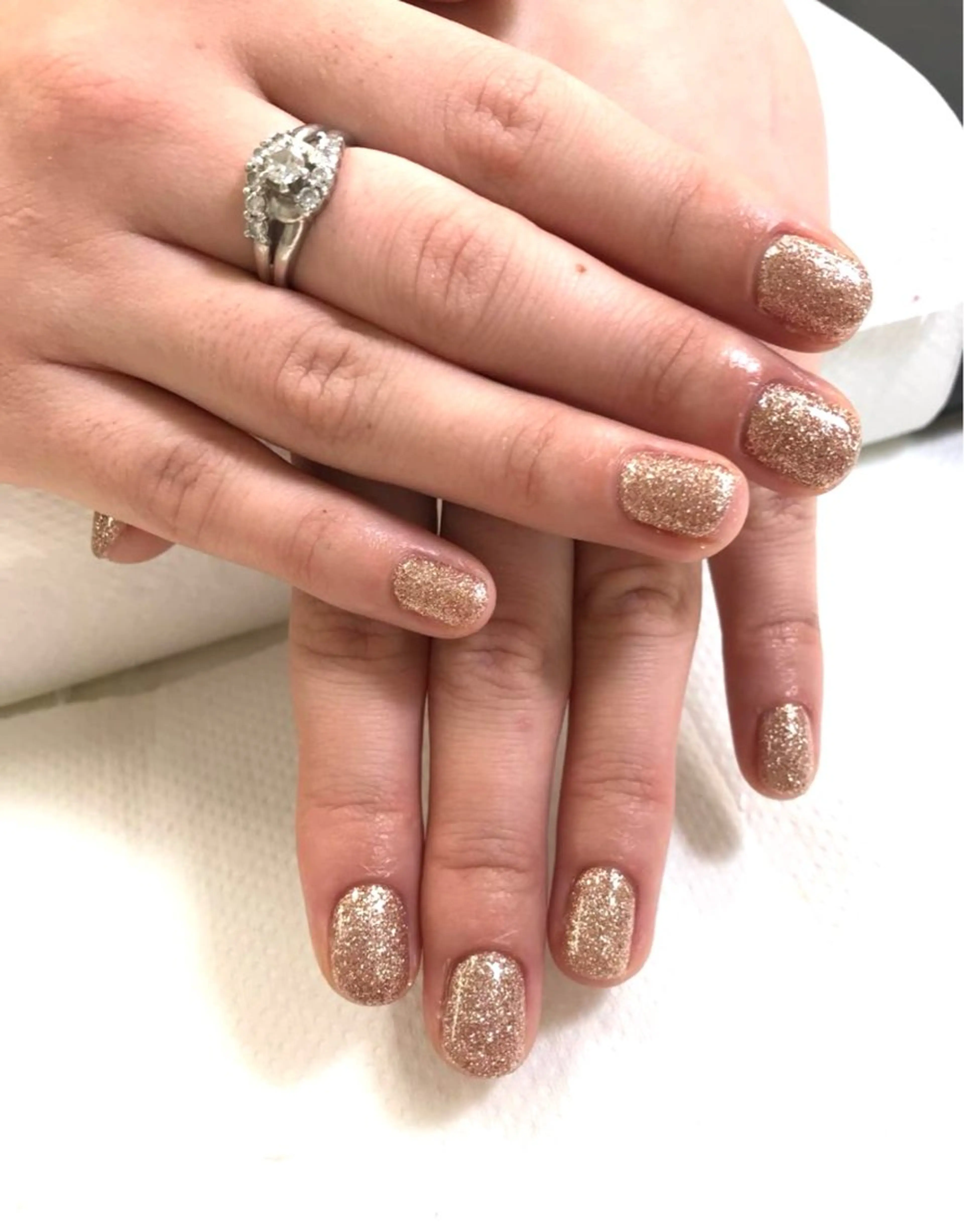 ネイル EMINAL恵比寿 サラのネイルデザイン