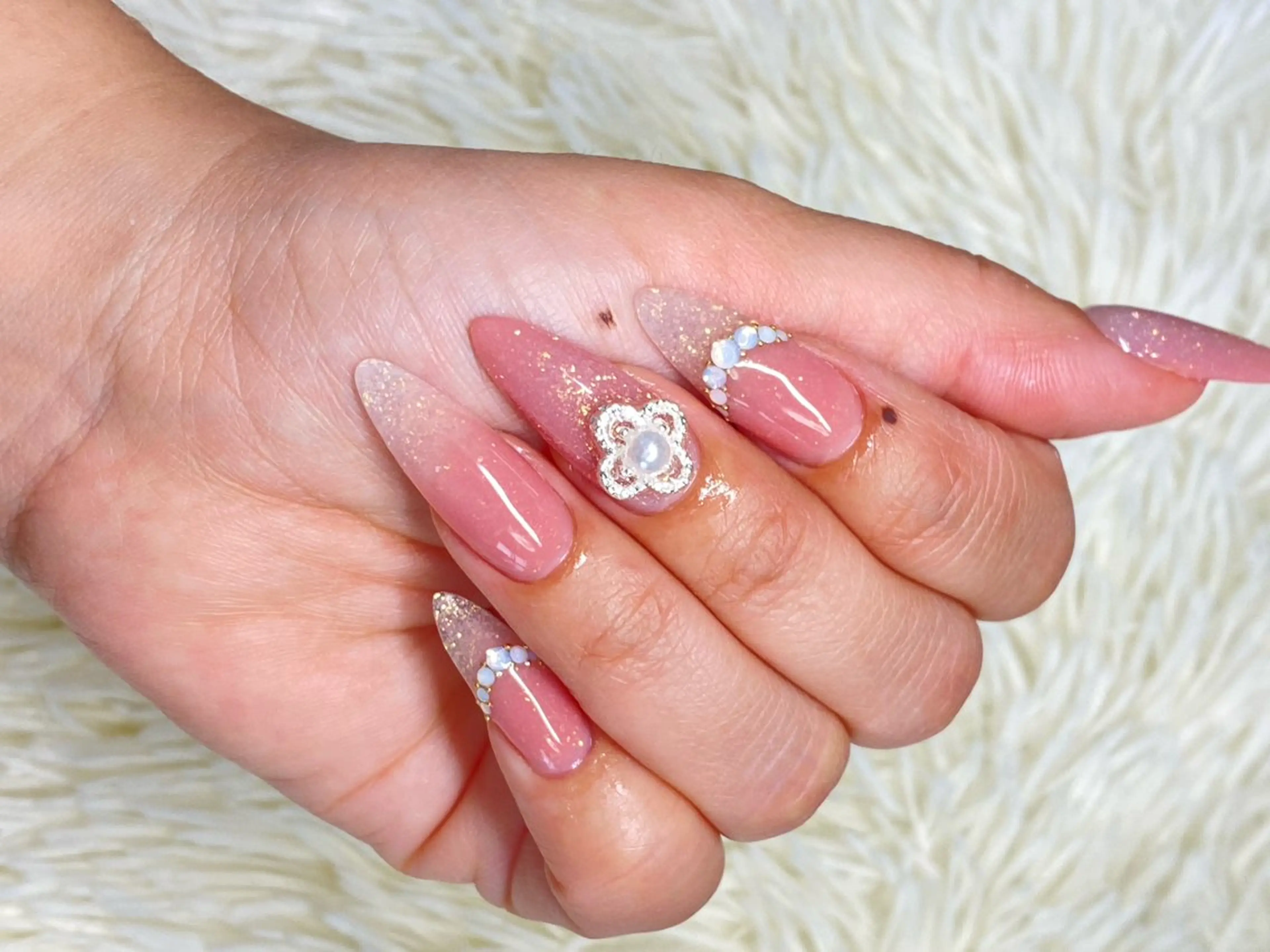 ネイル ハンドネイル A nelaのネイルデザイン