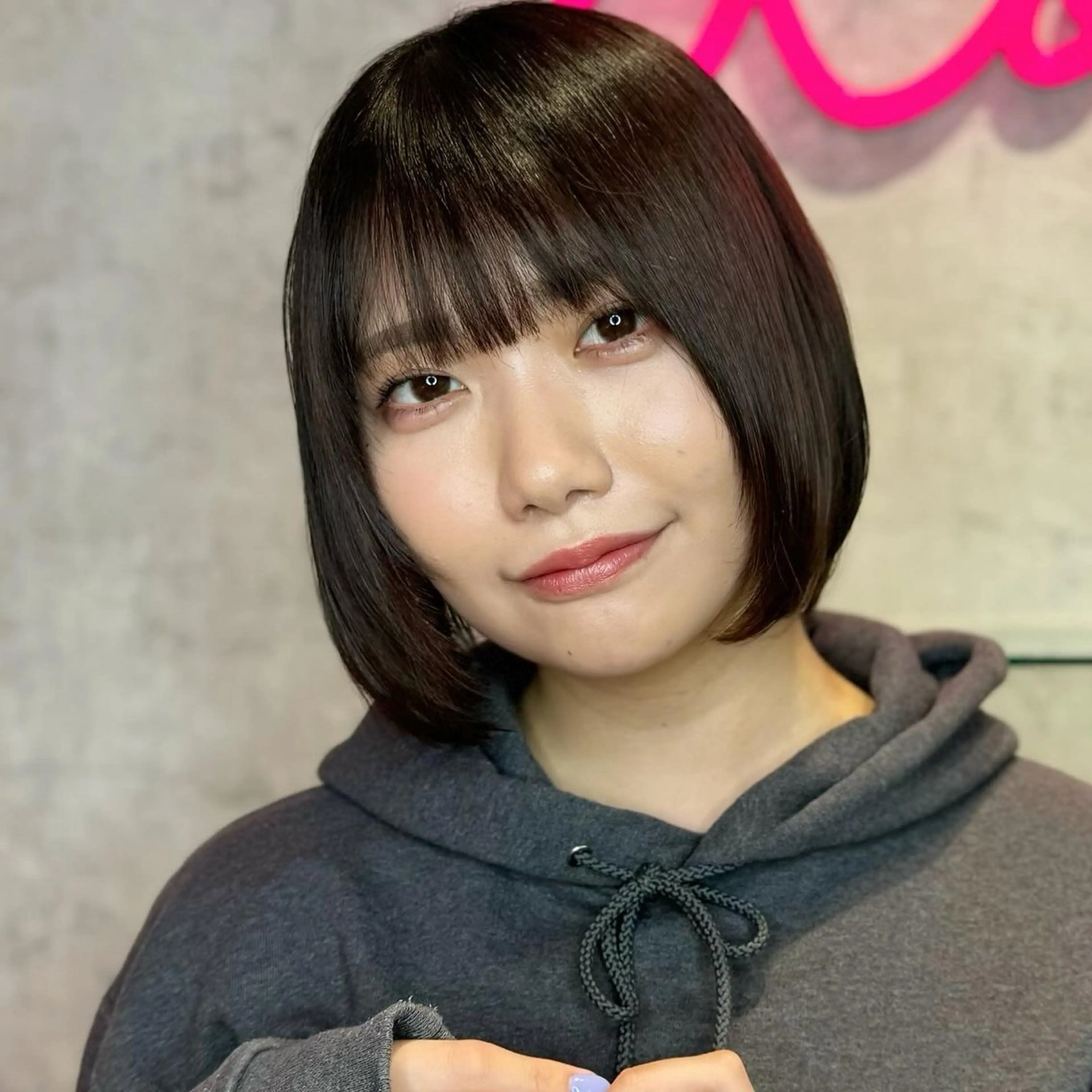 ショート 切りっぱなしボブ ボブ くせ毛 髪質改善 韓国風ヘア カット 縮毛矯正 トリートメント 🌹艶ボブの達人🌹 SYOHEIのヘアスタイル