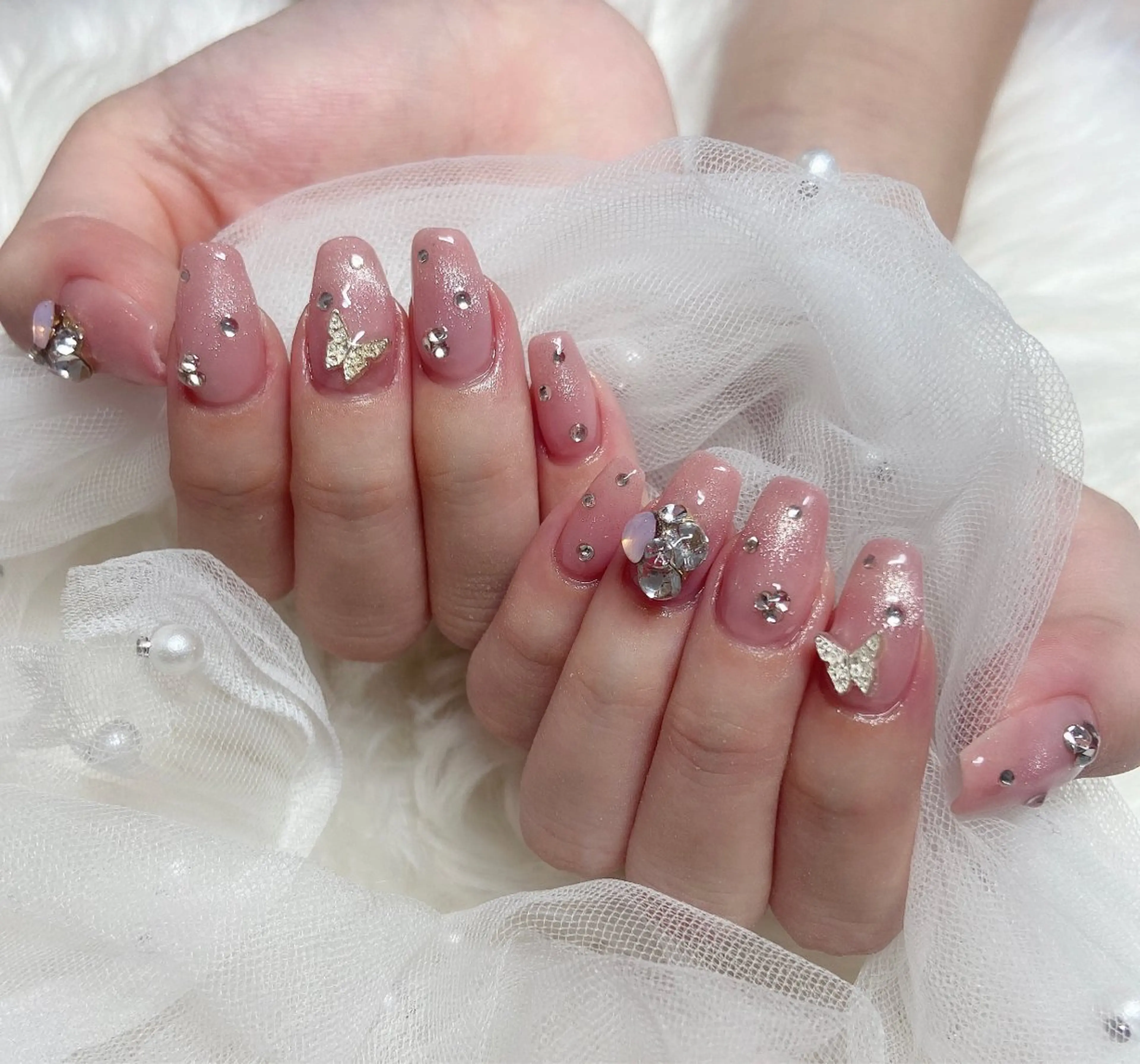 ネイル ハンドネイル ＆ME アンドミーのネイルデザイン