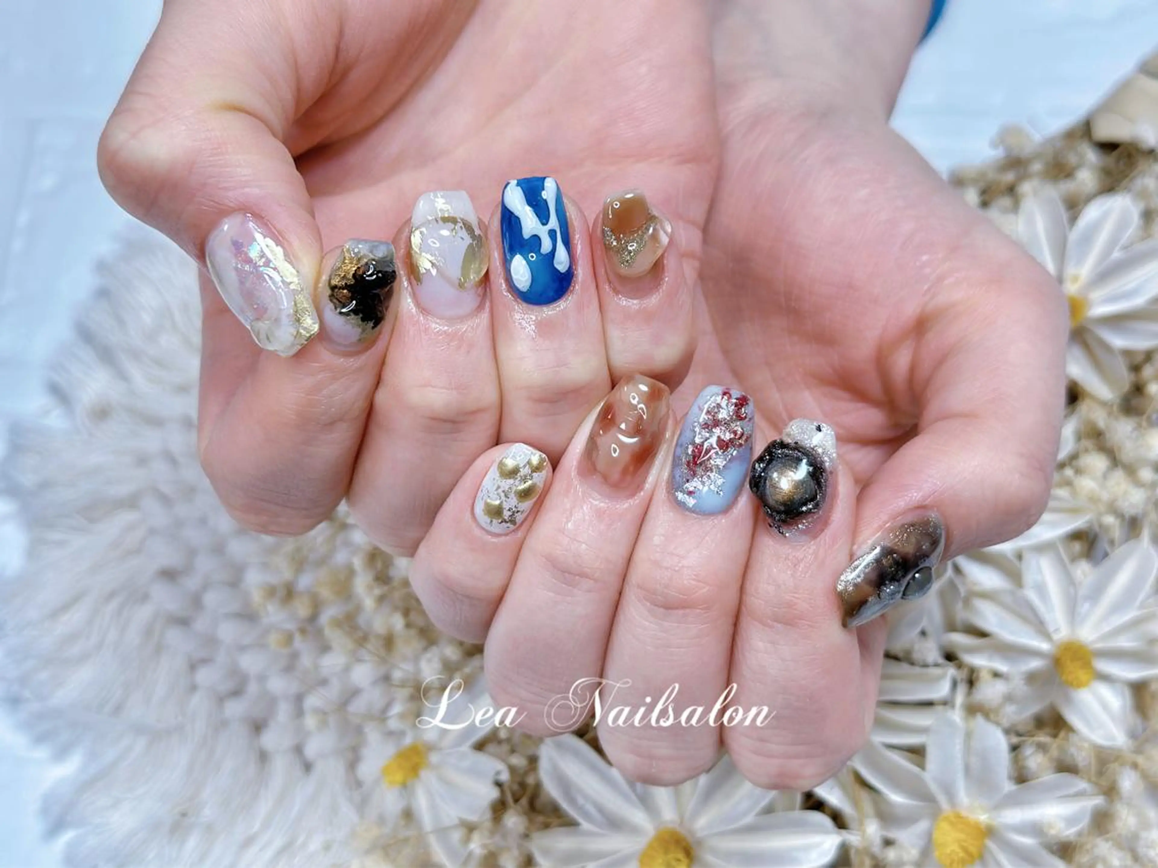 ミディアム カラー ネイル Le’a NailSalonのネイルデザイン