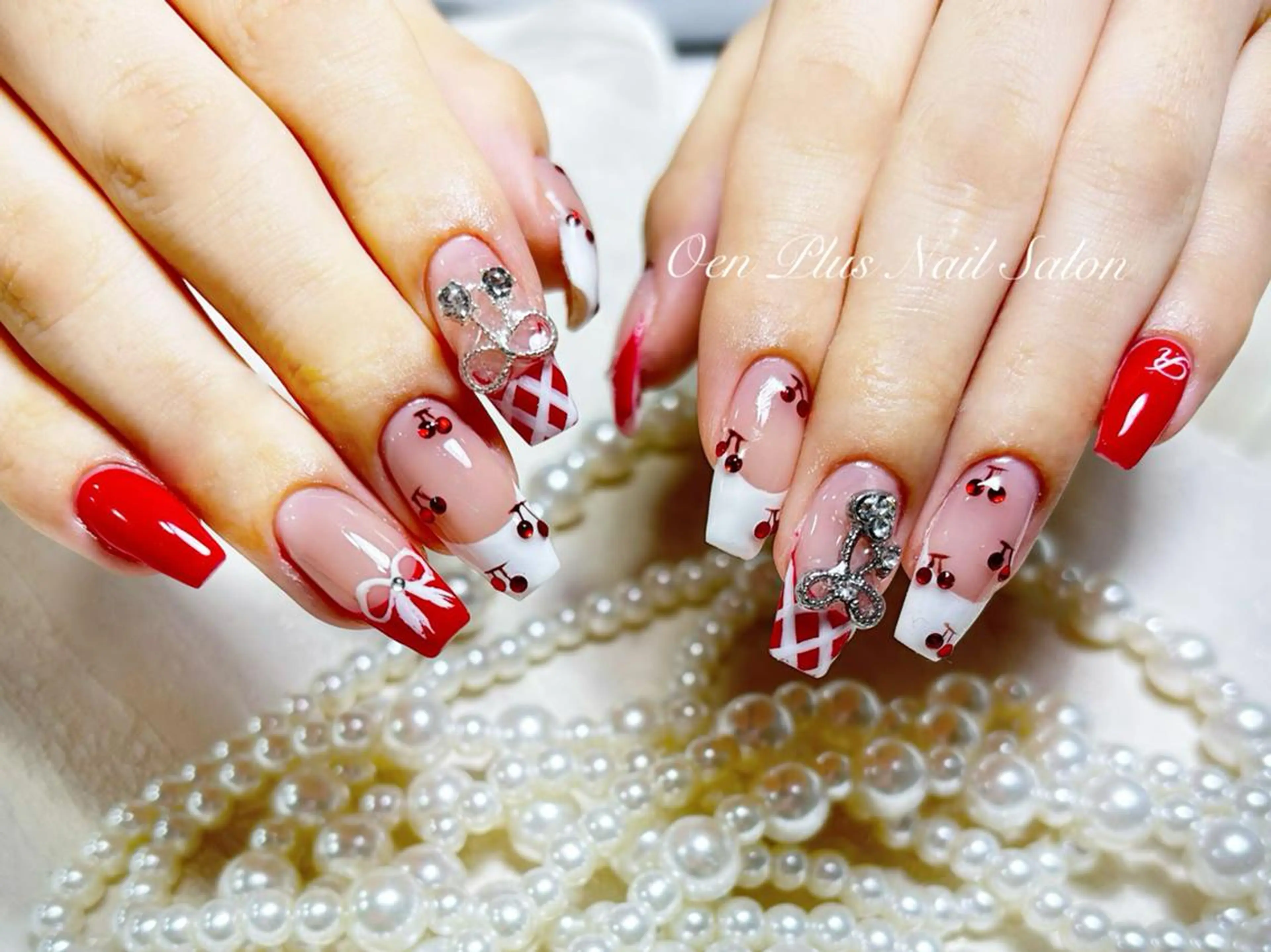 ネイル One Plus Nail Salonのネイルデザイン