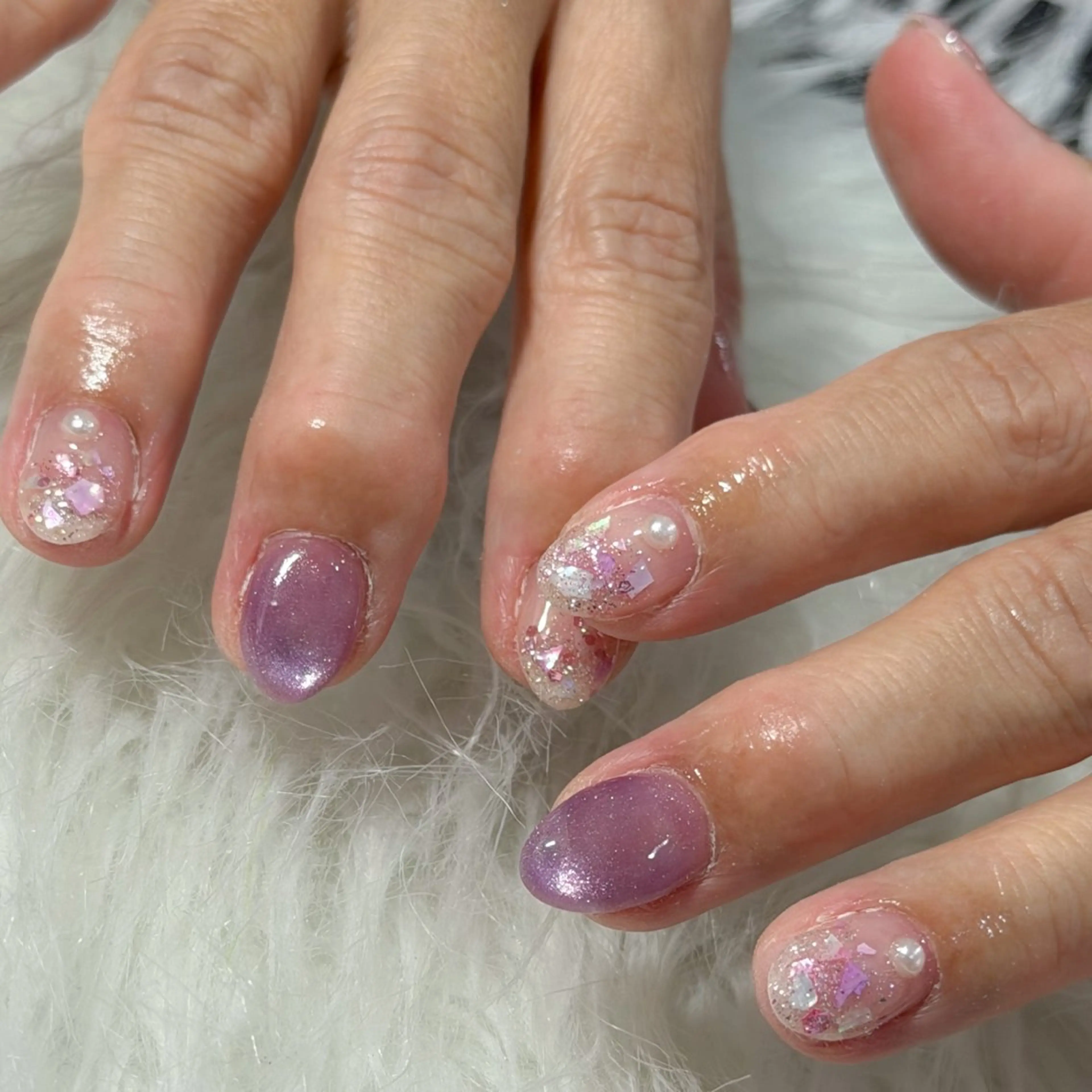 ネイル ハンドネイル フットネイル LAVISH nanamiのネイルデザイン