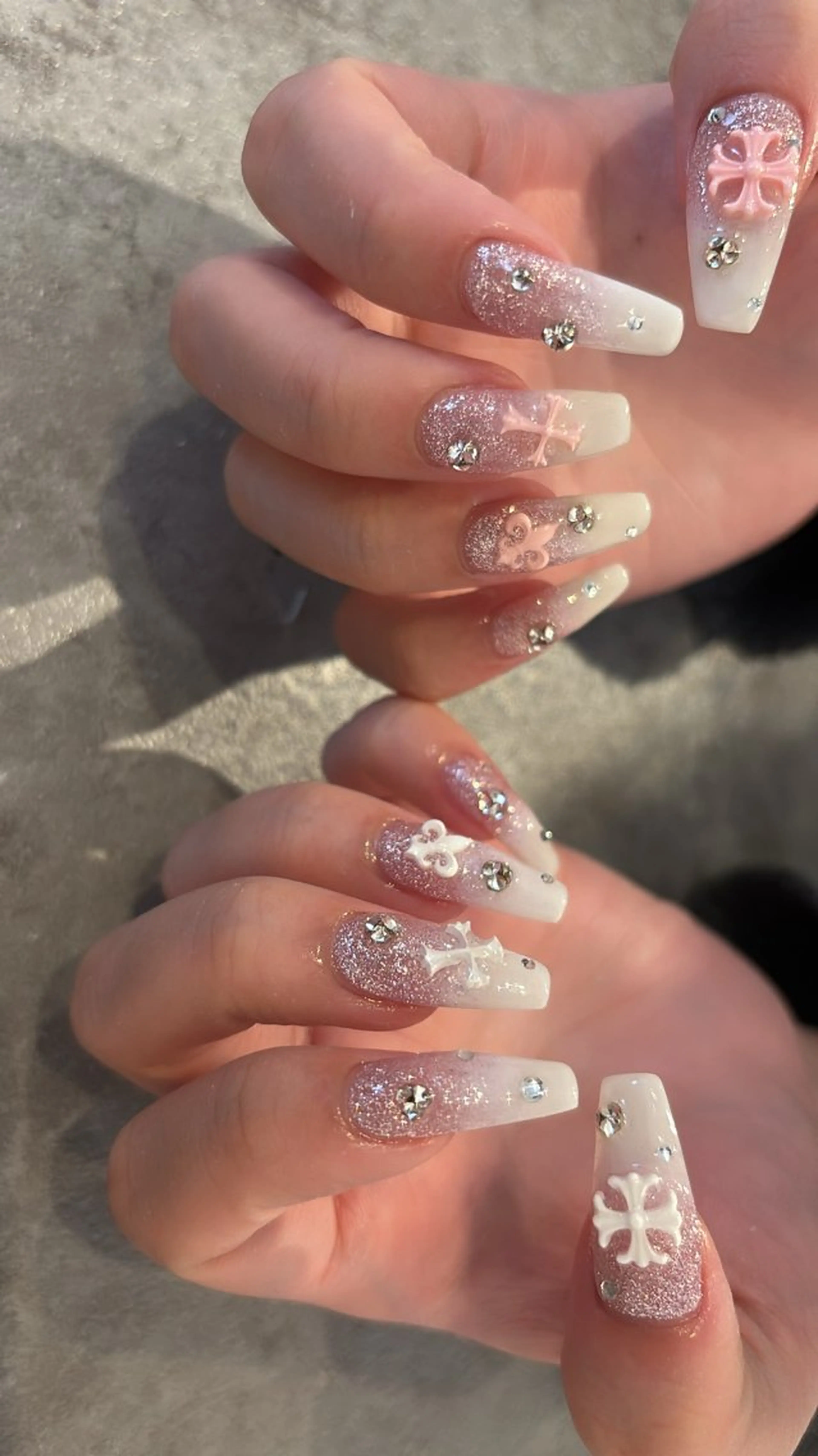 ネイル Mignon 、のネイルデザイン