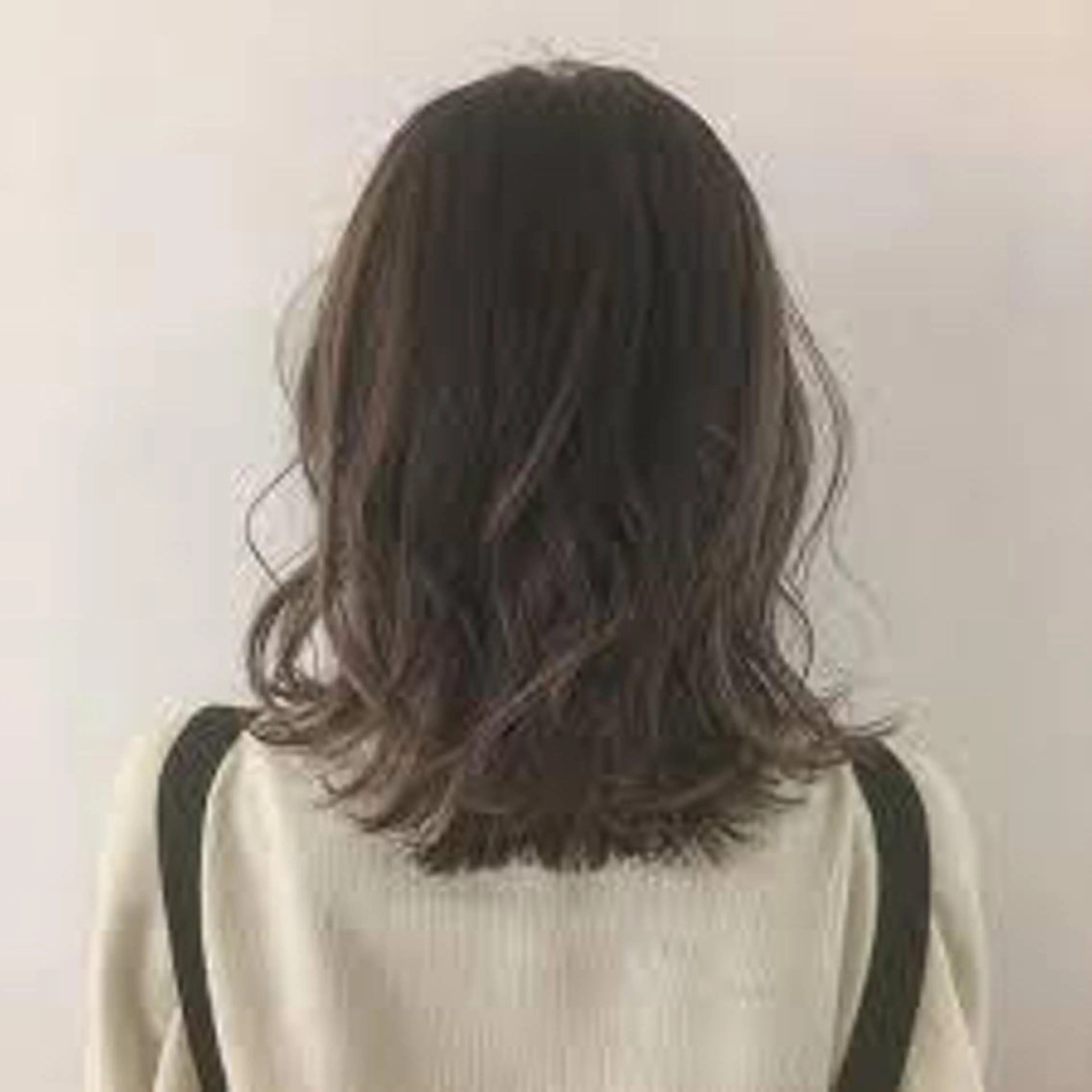 セミロング 松戸　レイヤーカット 野口　康太郎のヘアスタイル