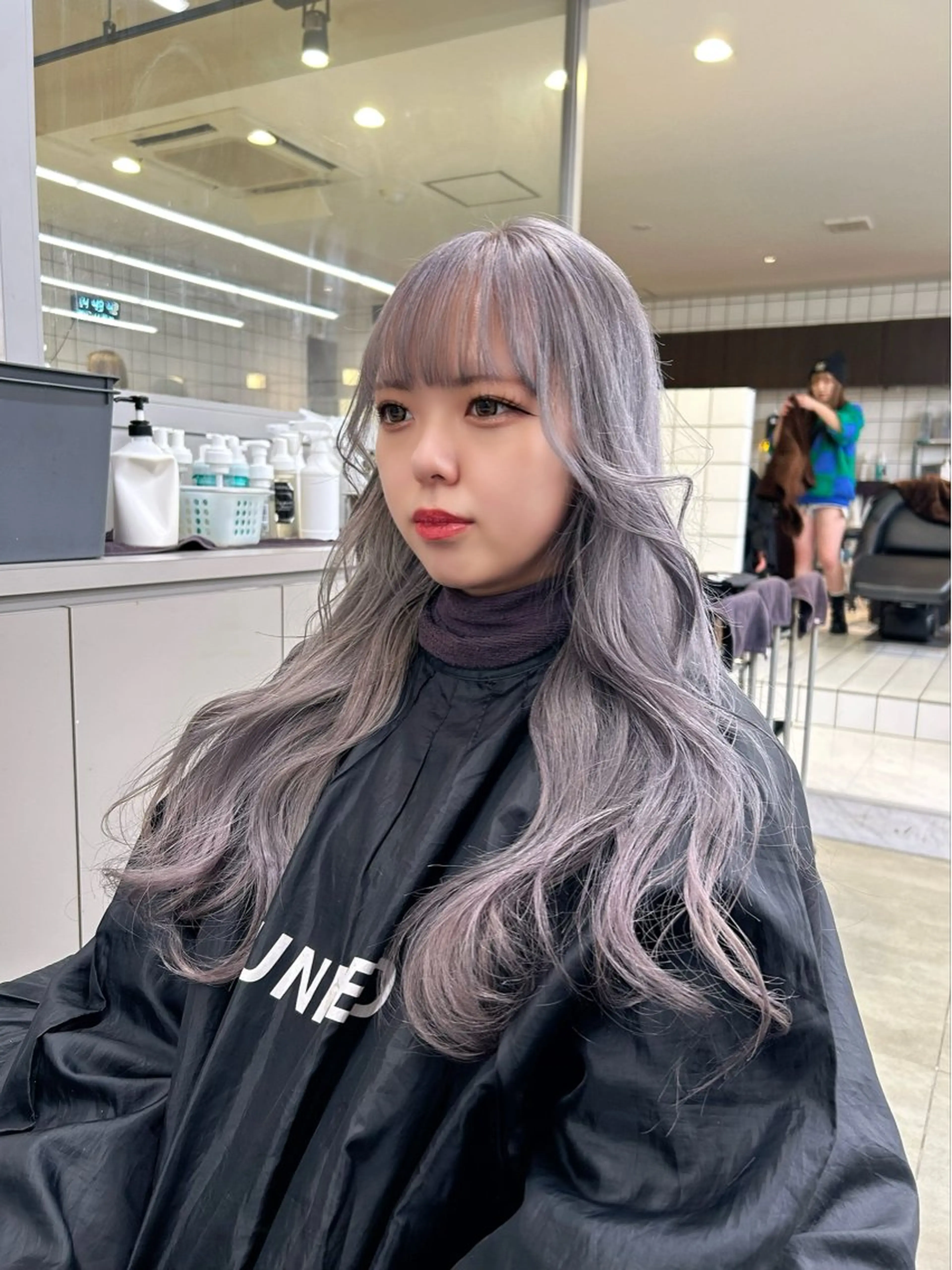 ロング カラー ヘアカラー ヘアセット 韓国/トレンド レイヤー【101】のヘアスタイル