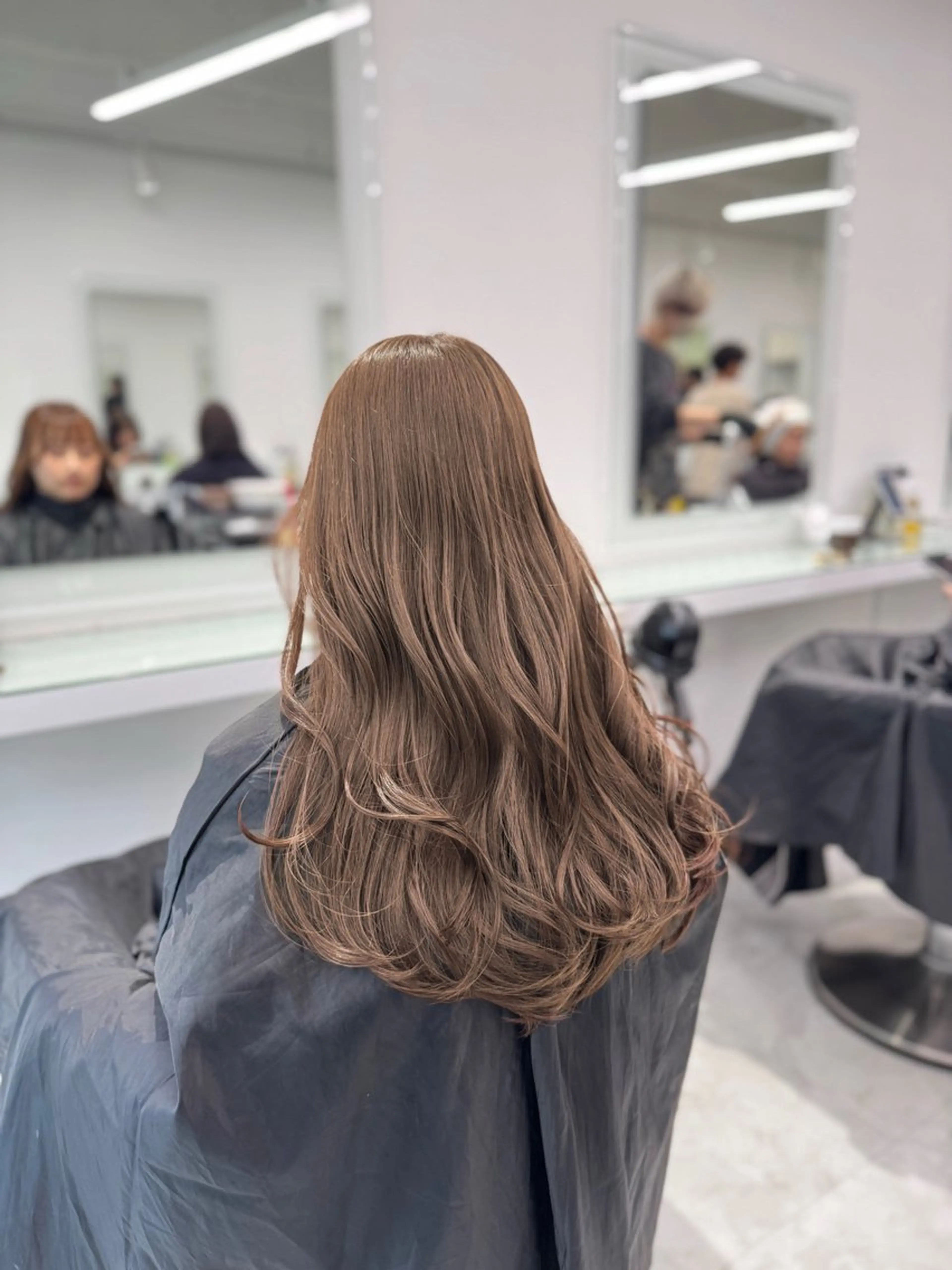 ロング カラー カット ヘアカラー 韓国レイヤー・ ハッシュ🤍しゅうじのヘアスタイル