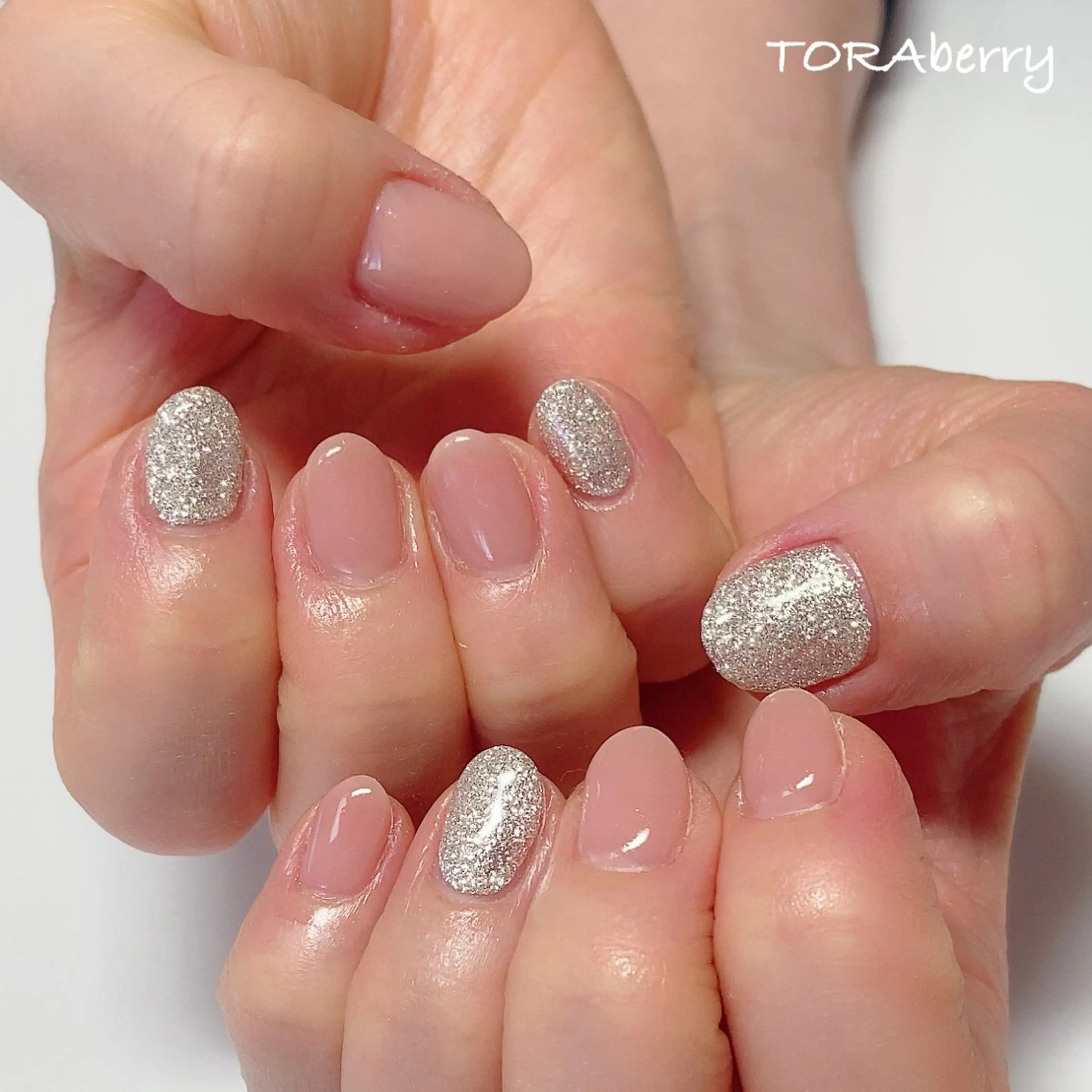 ネイル ハンドネイル ネイリスト なつみのネイルデザイン