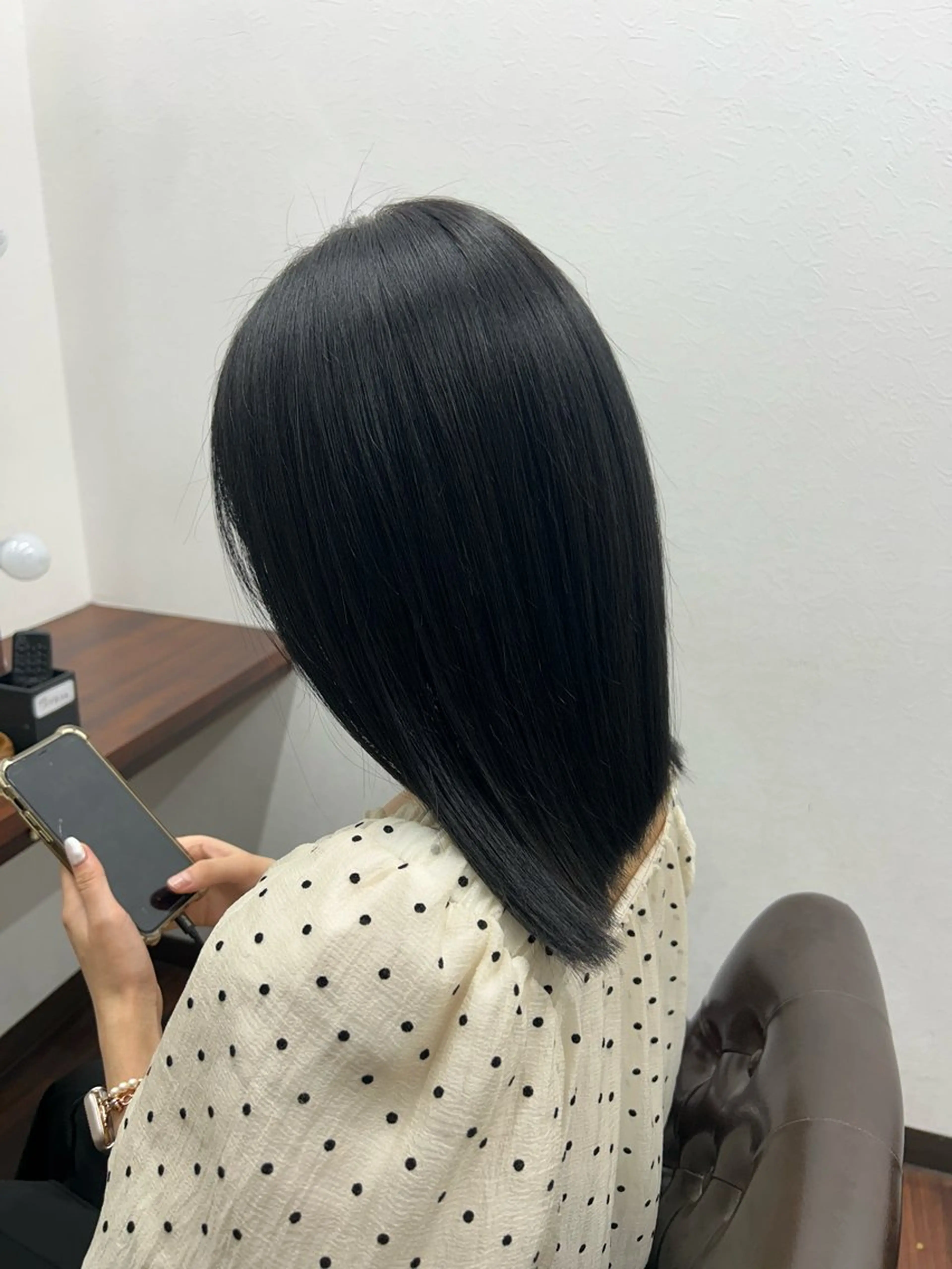 ミディアム カラー 鈴木 アメリのヘアスタイル