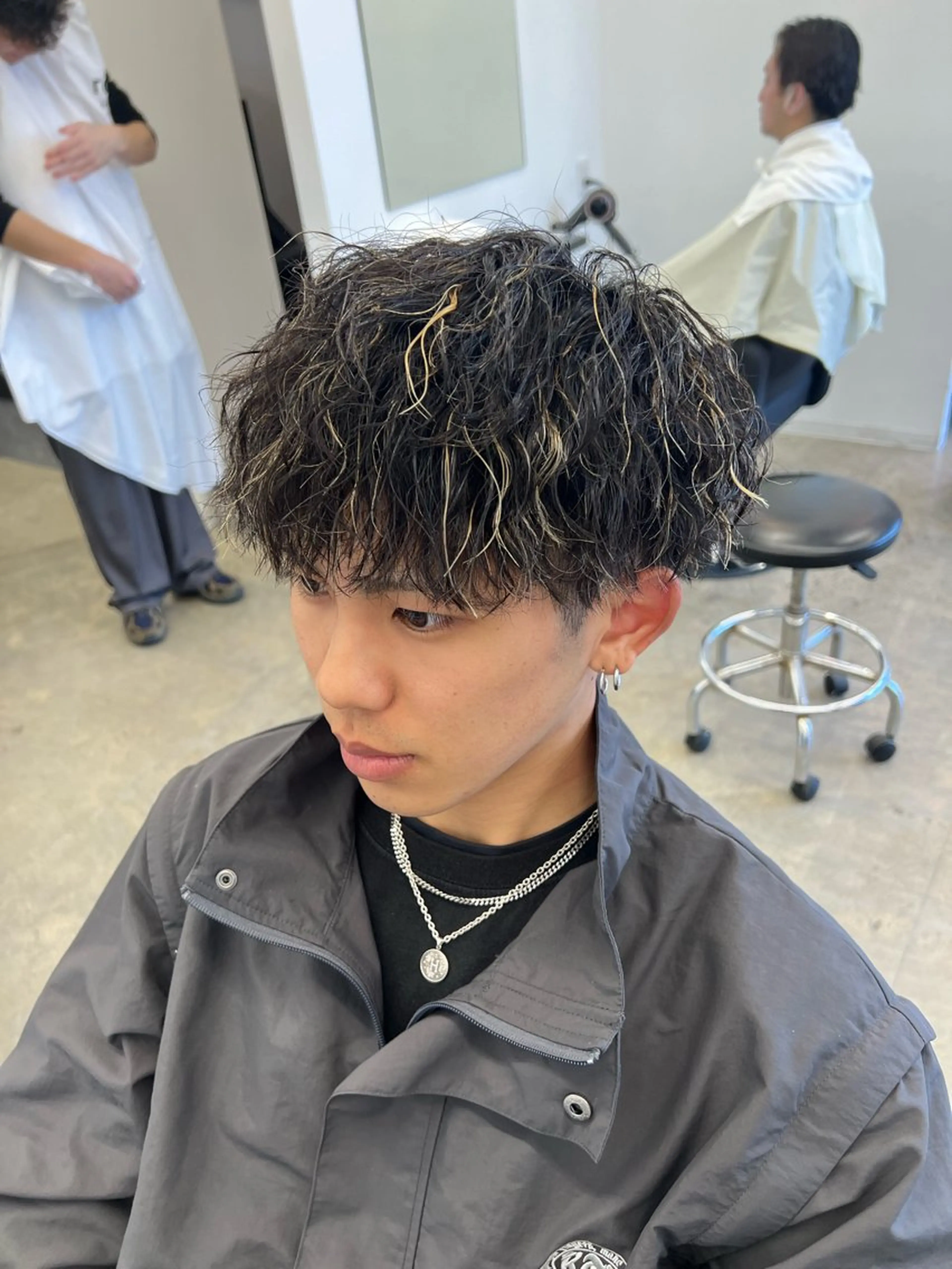 ショート パーマ メンズ カット パーマ メンズ特化美容師 井上大輔のヘアスタイル