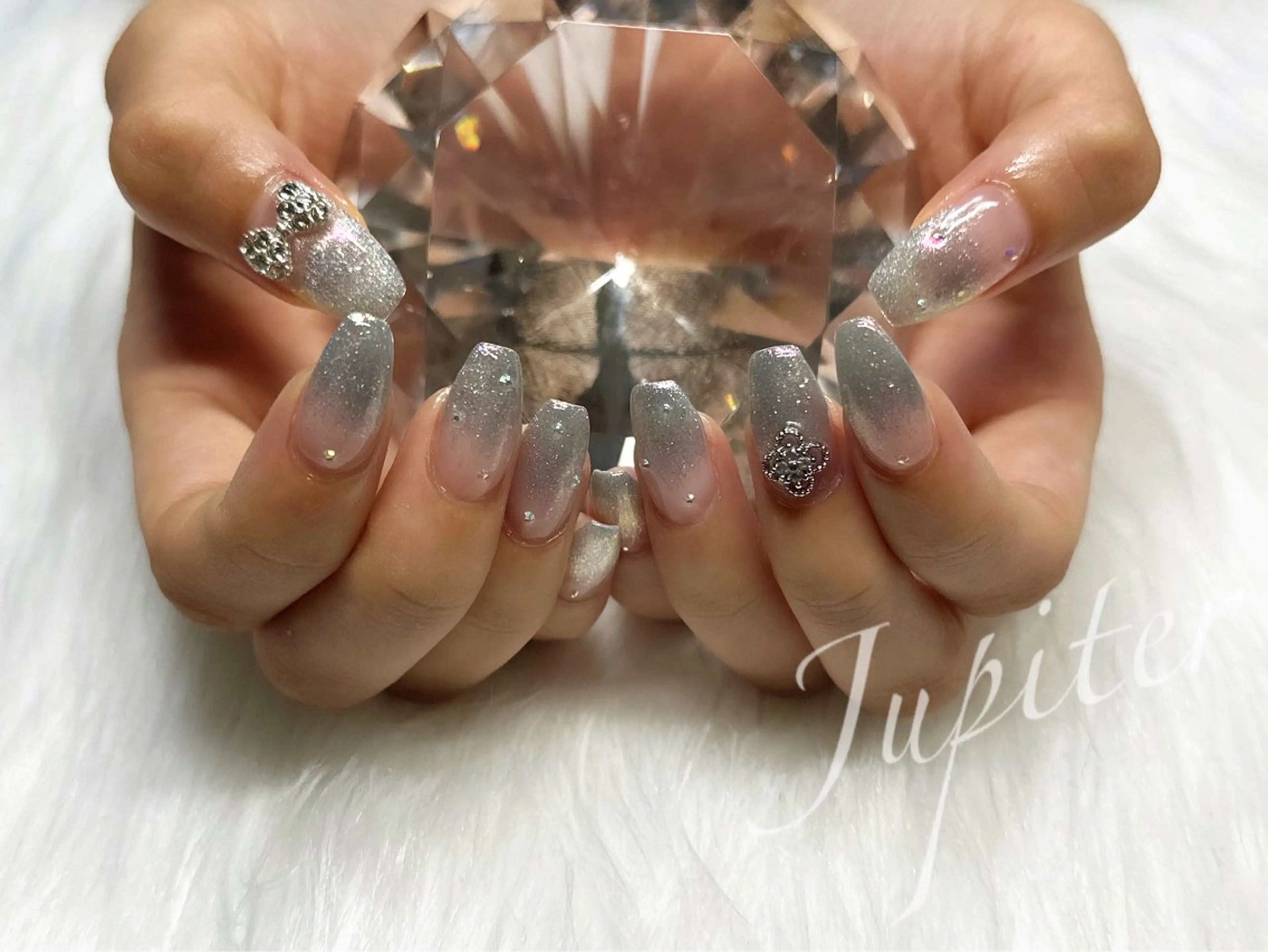 ネイル Jupiter Toshieのネイルデザイン