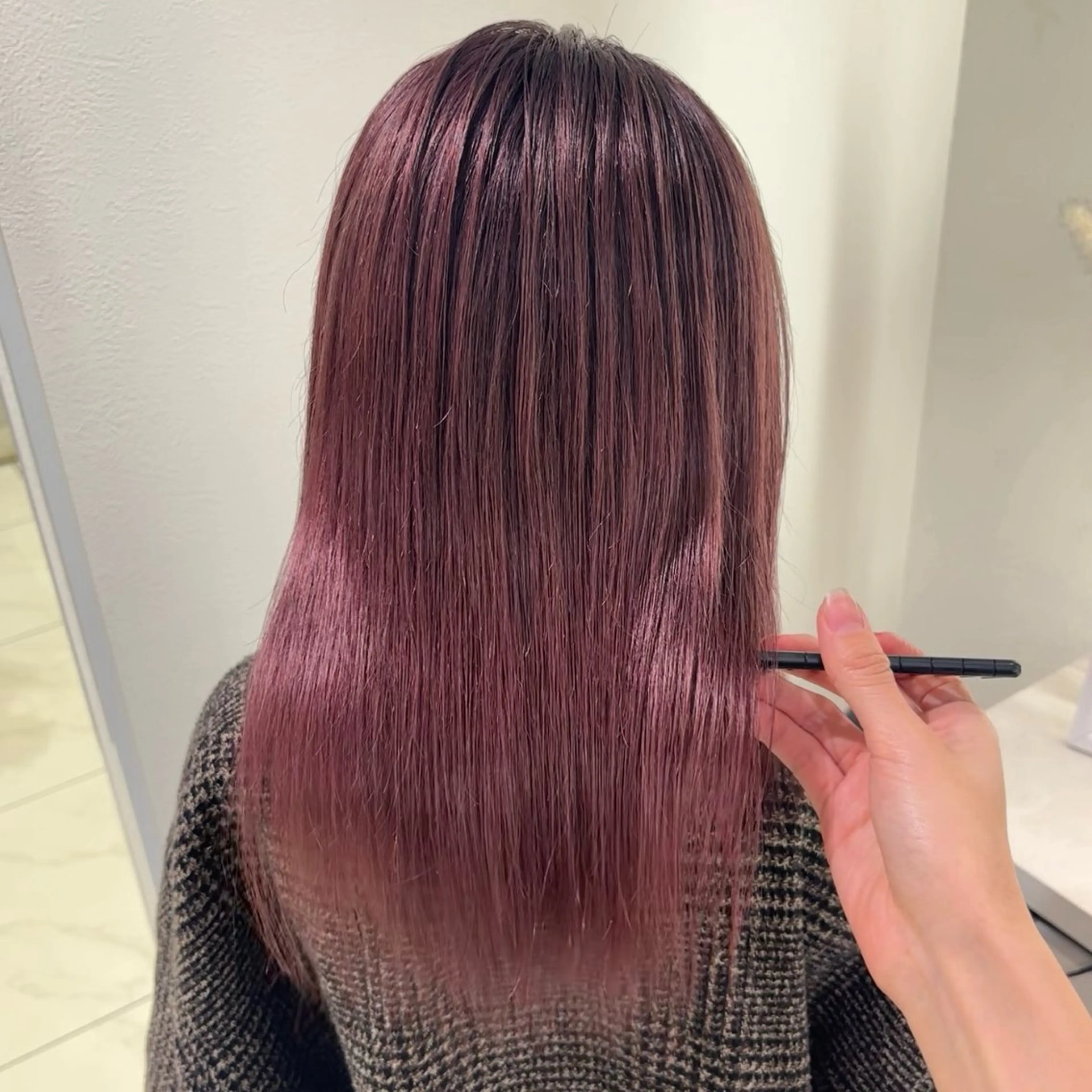 ミディアム ヘアカラー 渡邊楓果／髪質改善 ブリーチ/カラーのヘアスタイル