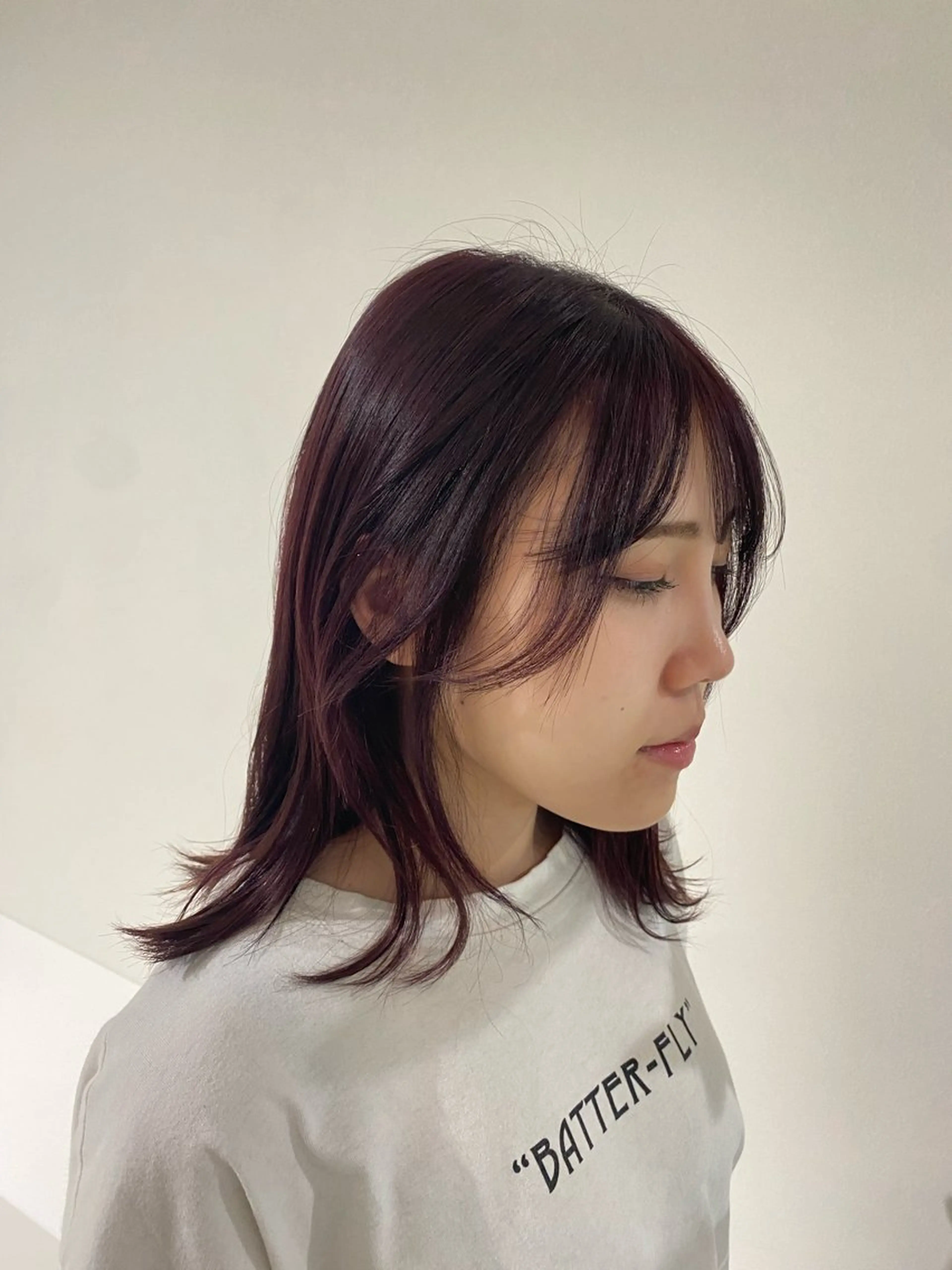 カラー ブリーチ 透明感カラー ラベンダーカラー ANY Sakiのヘアスタイル