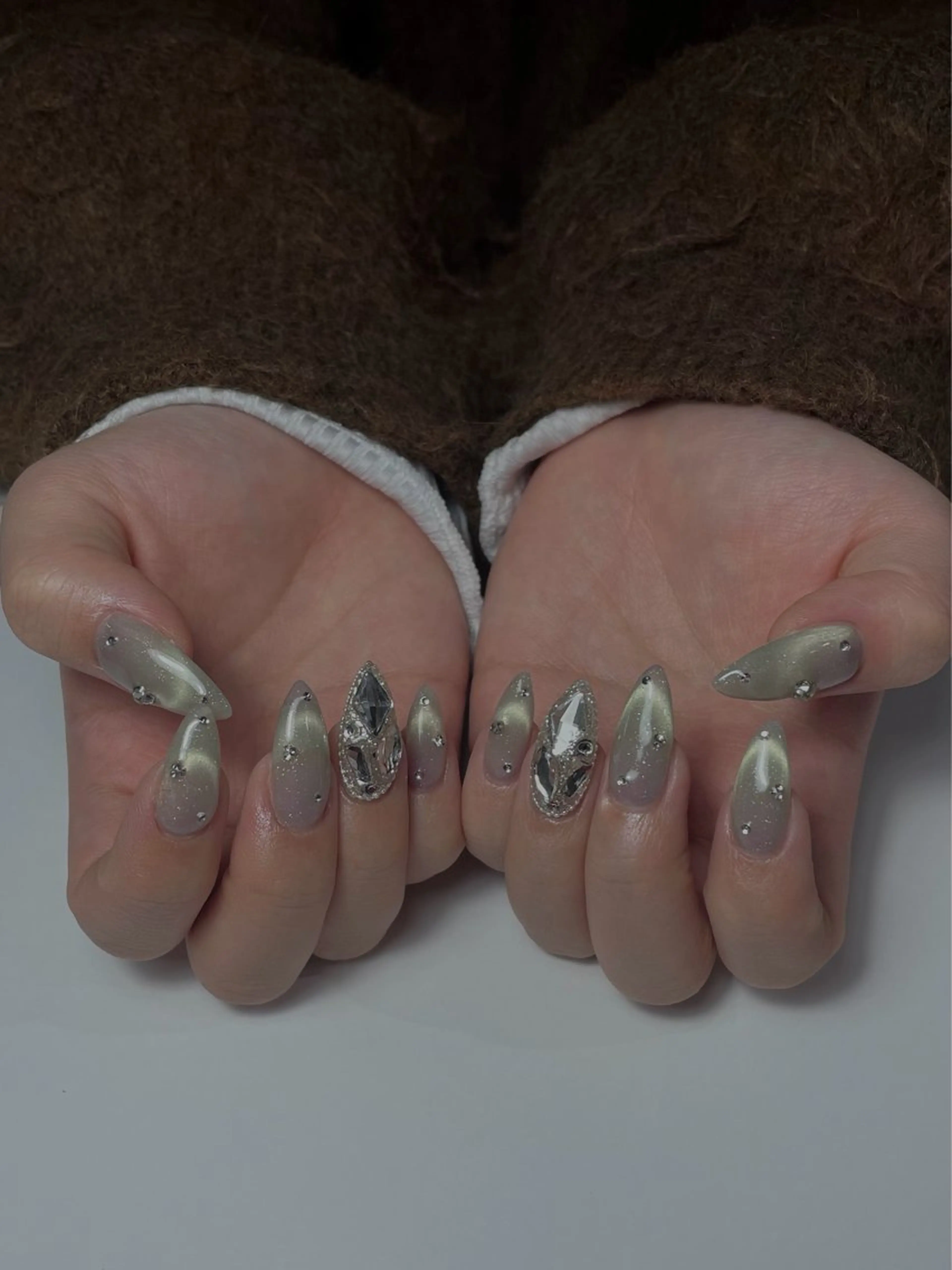 ネイル ハンドネイル One HARUNAのネイルデザイン