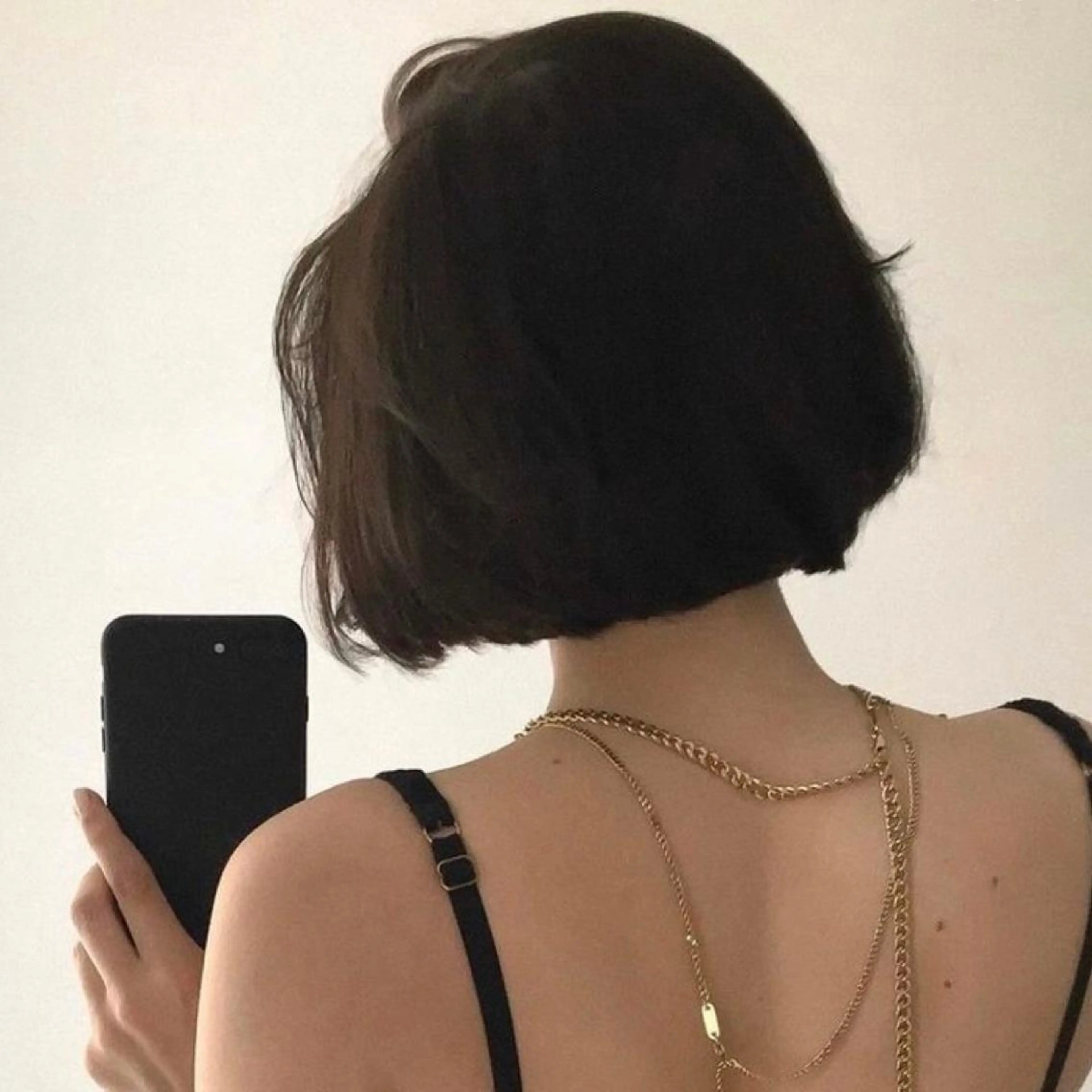 ショート ボブ Ryo リョウのヘアスタイル