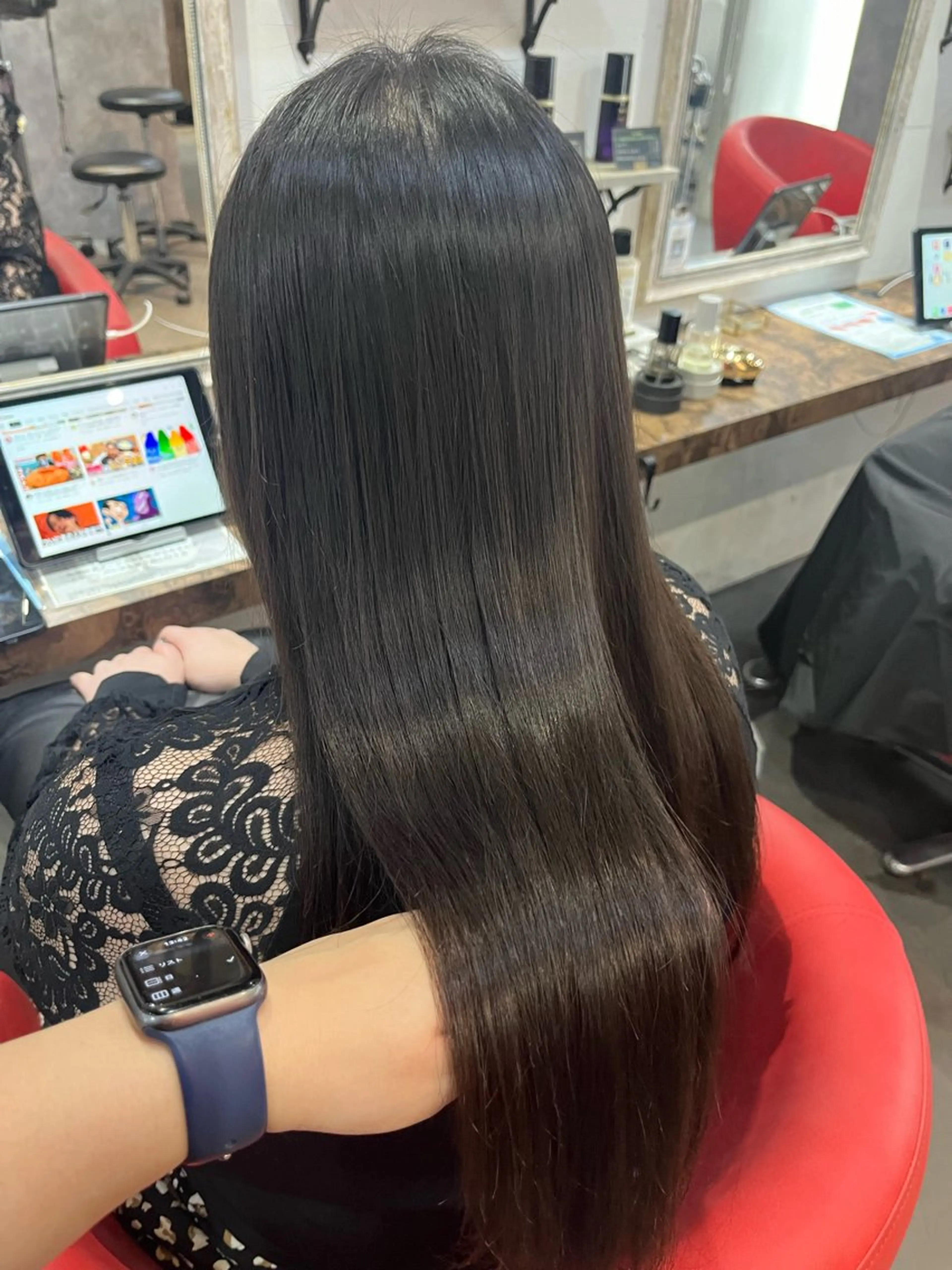 ロング カット 縮毛矯正 駅チカ【ali'i】 アリイ花崎友美☘のヘアスタイル