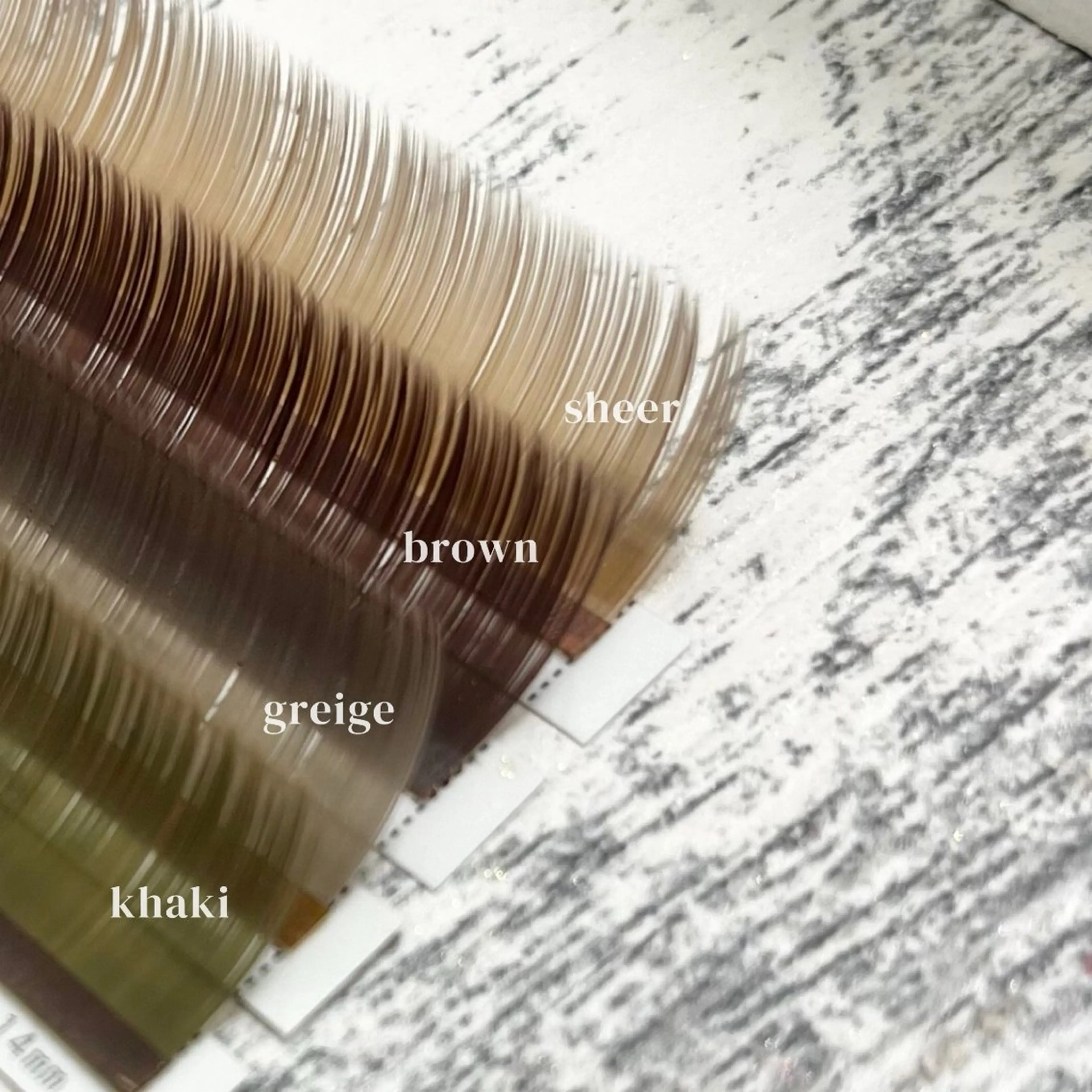 フラットラッシュカラー🐑何色でも可能🙆🏼上​〜​100本¥4500、120本¥5000🫧の写真