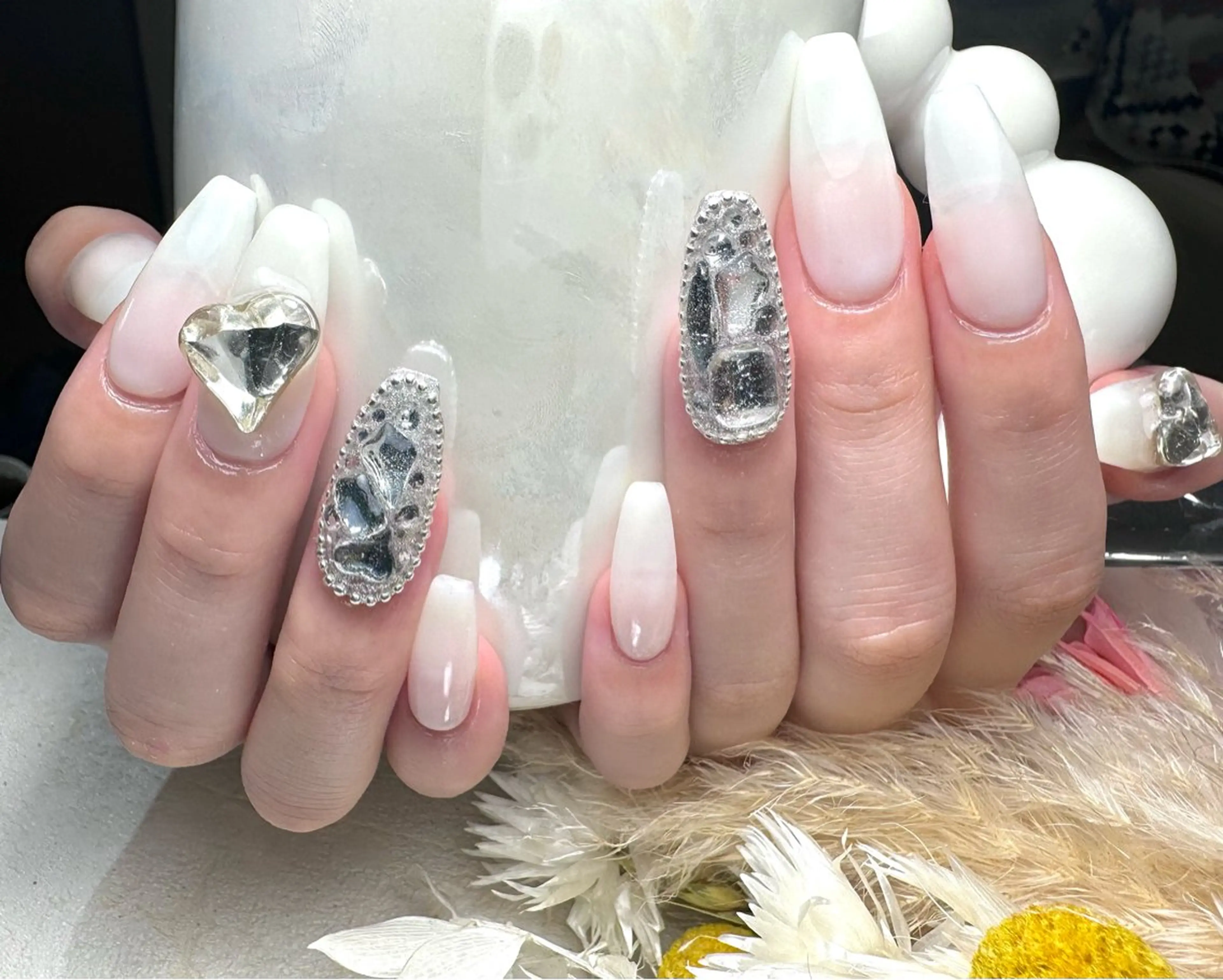 ネイル M.T nailのネイルデザイン