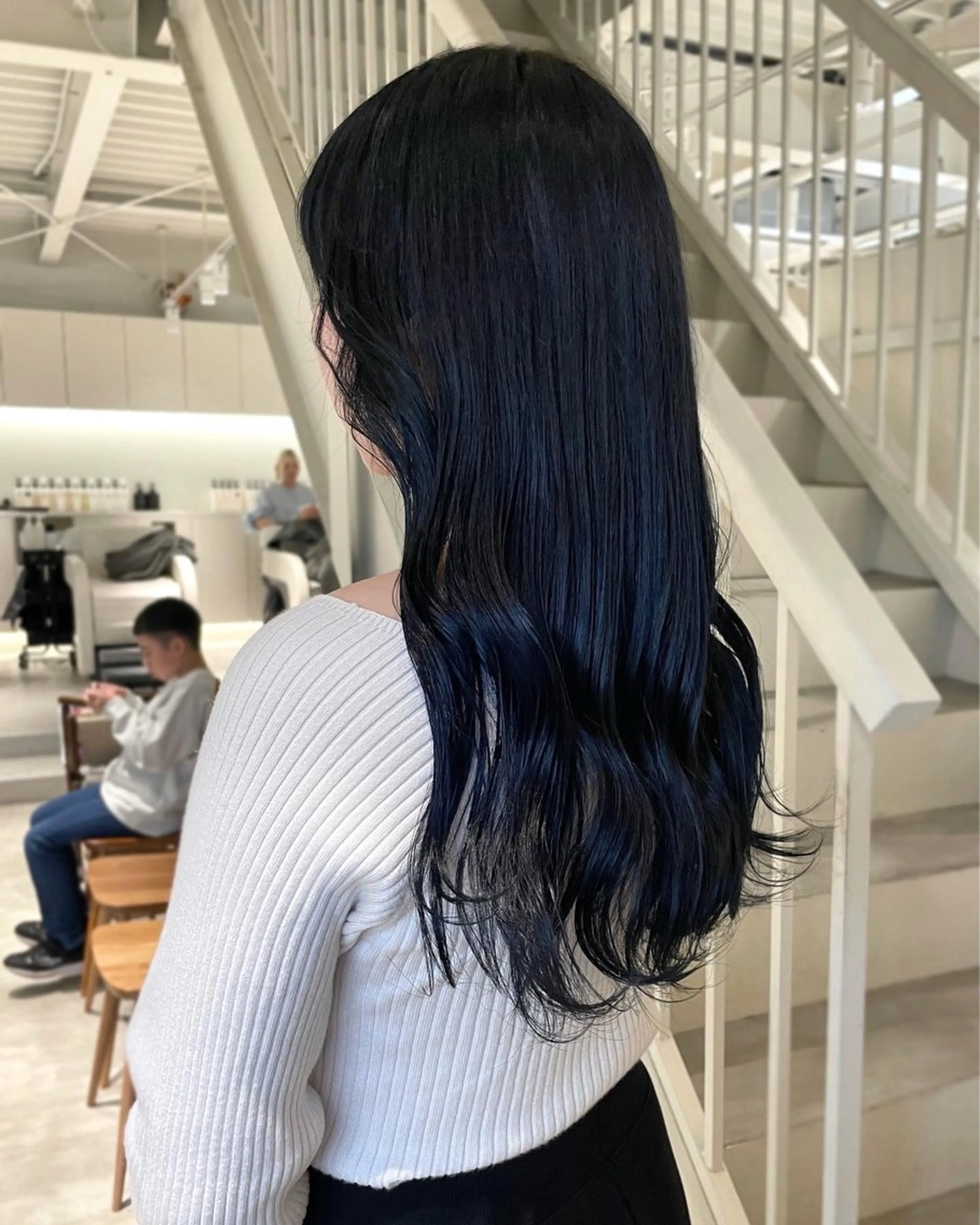 ロング カラー ヘアカラー トリートメント 林 千聖のヘアスタイル