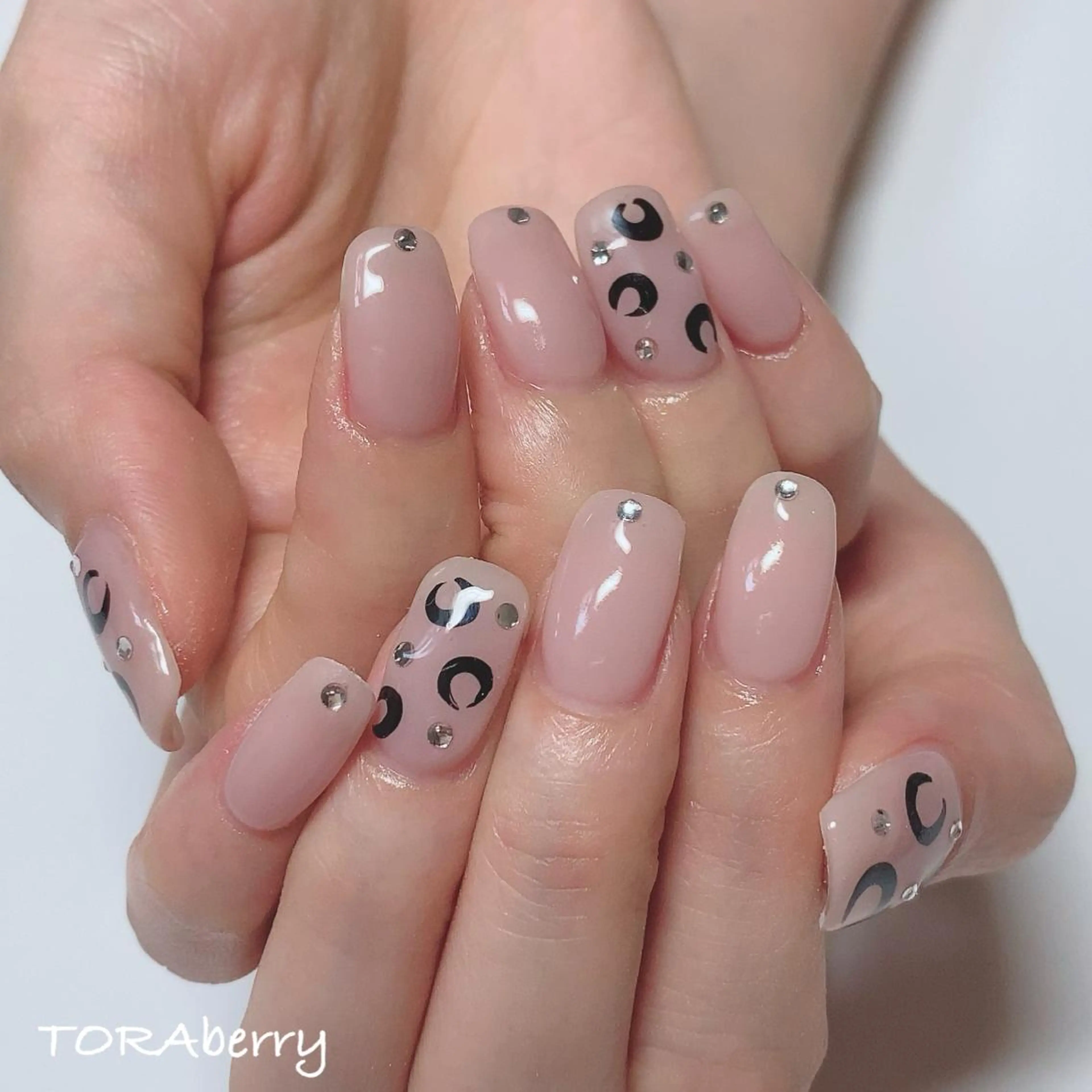 ネイル ネイリスト なつみのネイルデザイン