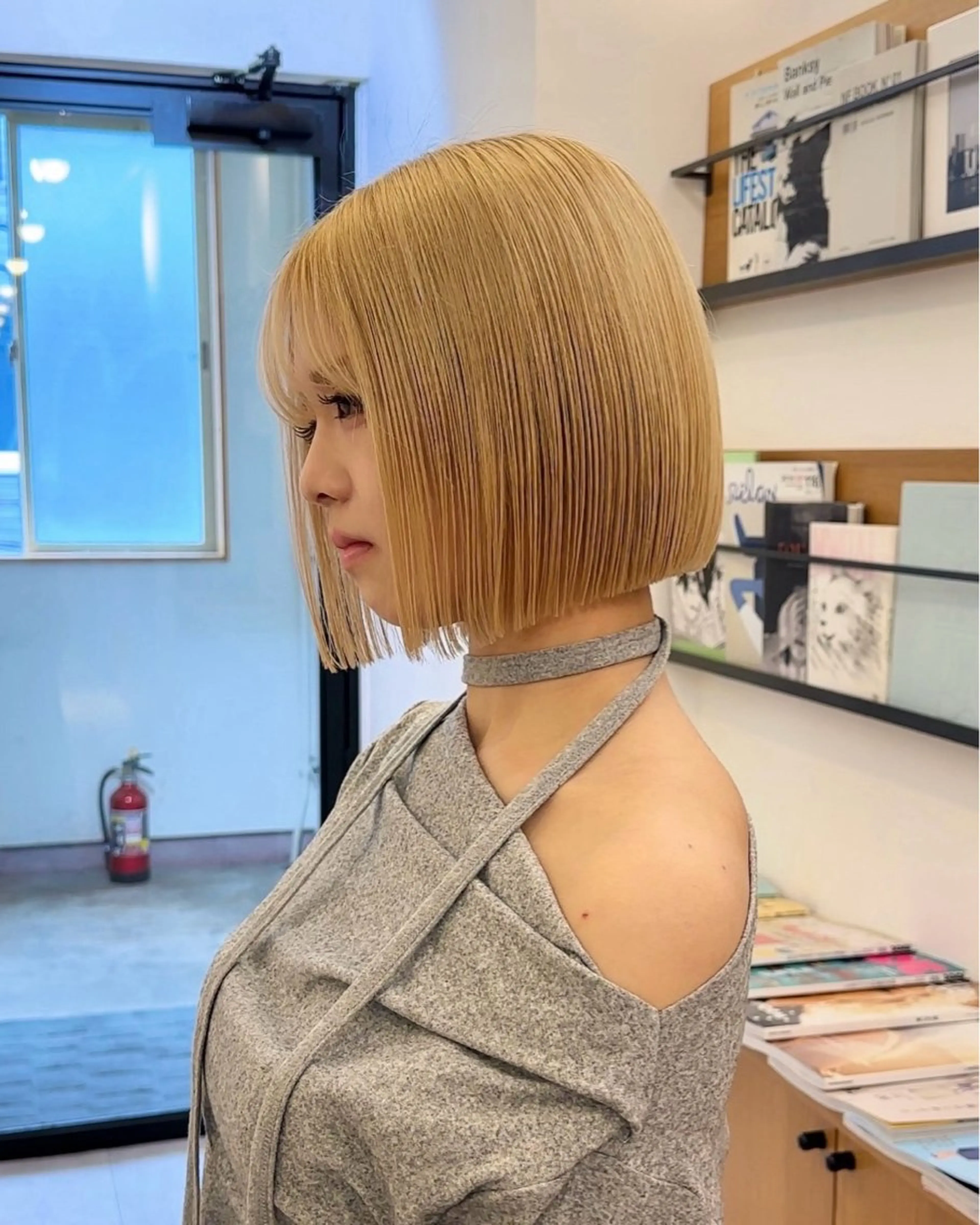 ショート カラー ベージュカラー ブリーチ ボブ カット 似合わせボブ/ハイ トーン/hisatoのヘアスタイル