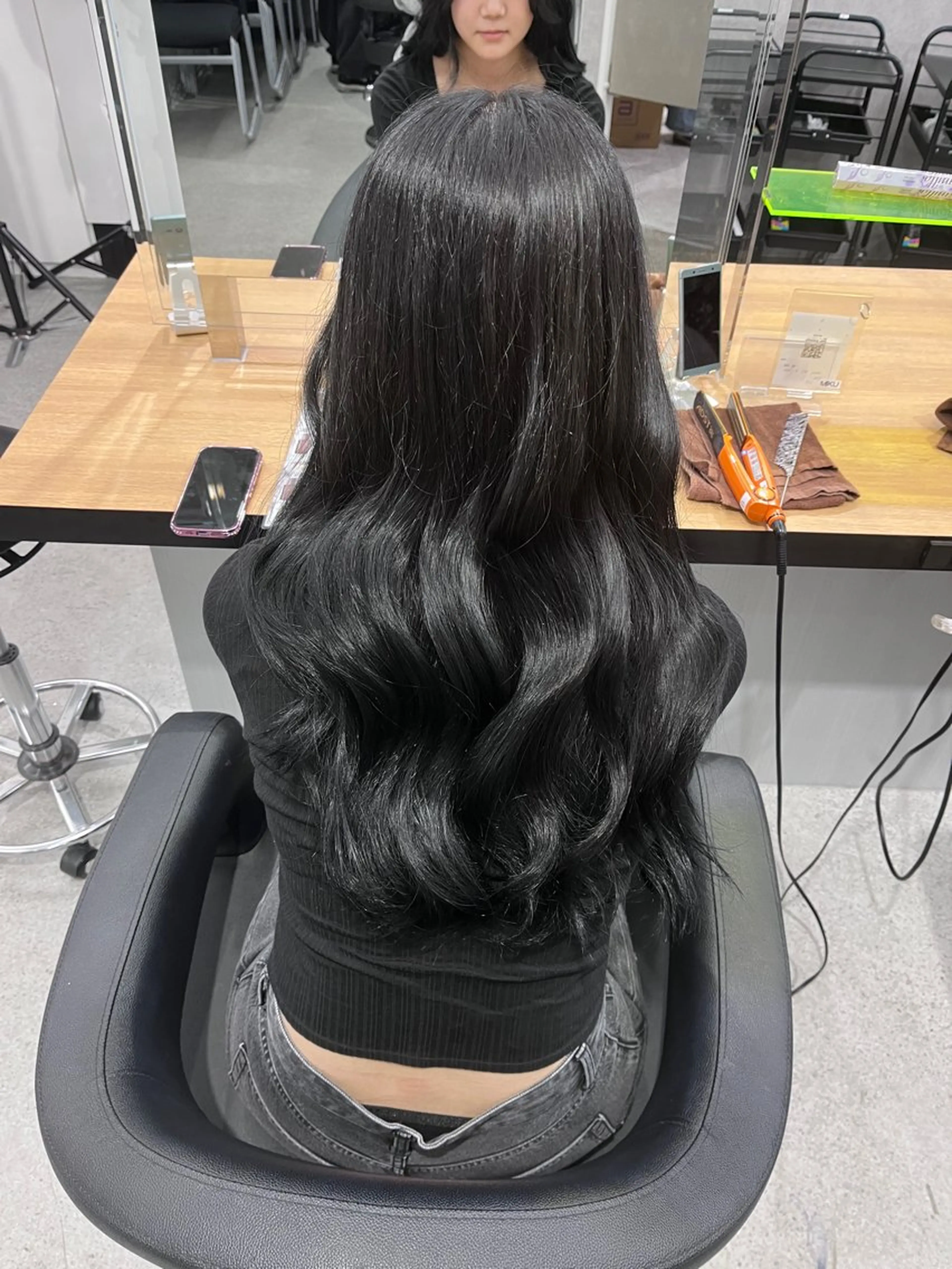 【カラーモデル限定】黒染めは使いたくない！けど暗くしたい方必見💖透明感カラー🫧の写真