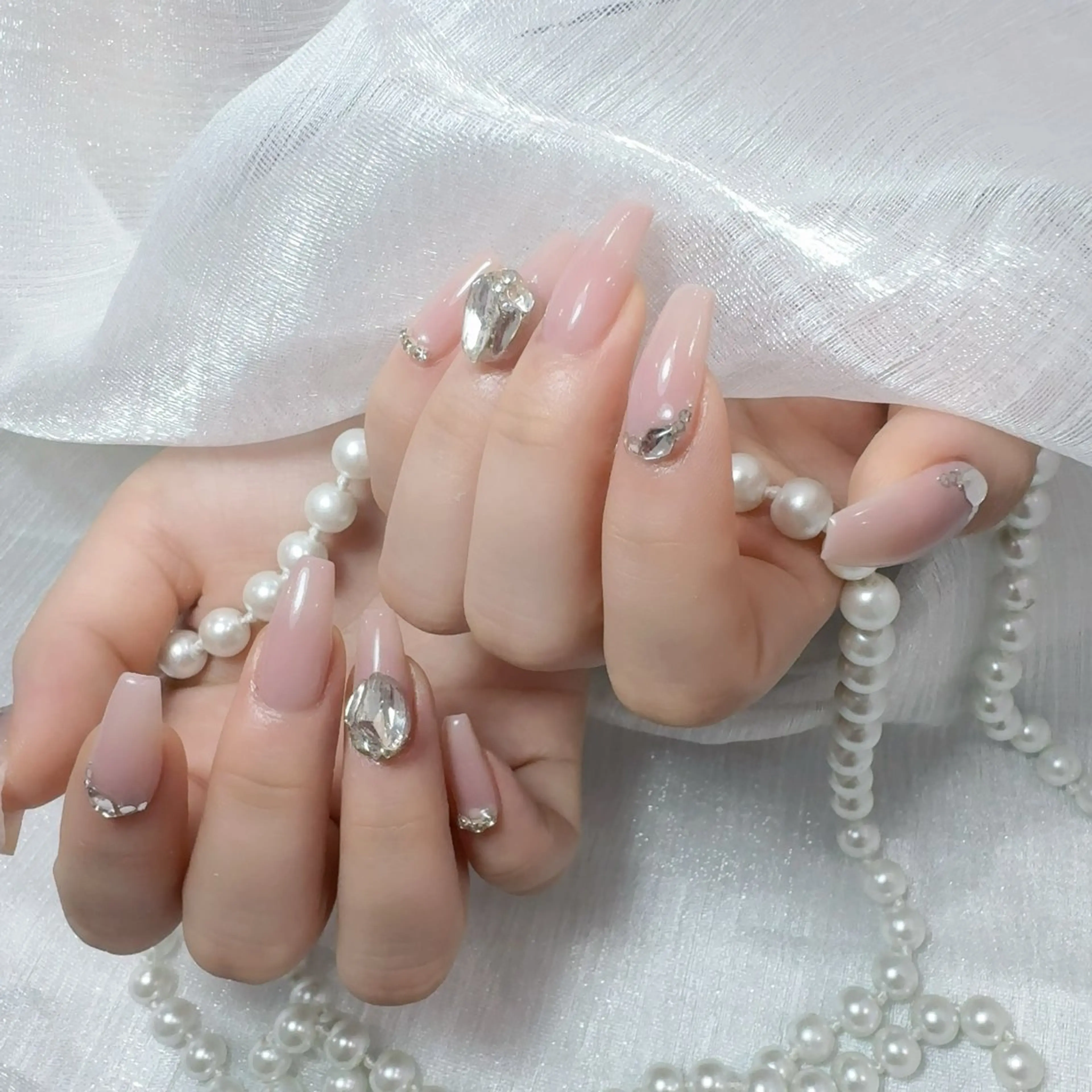 ネイル アートネイル フラッシュネイル フレンチネイル ジェルネイル ガラスフレンチ ハンドネイル You&Me Yukiのネイルデザイン