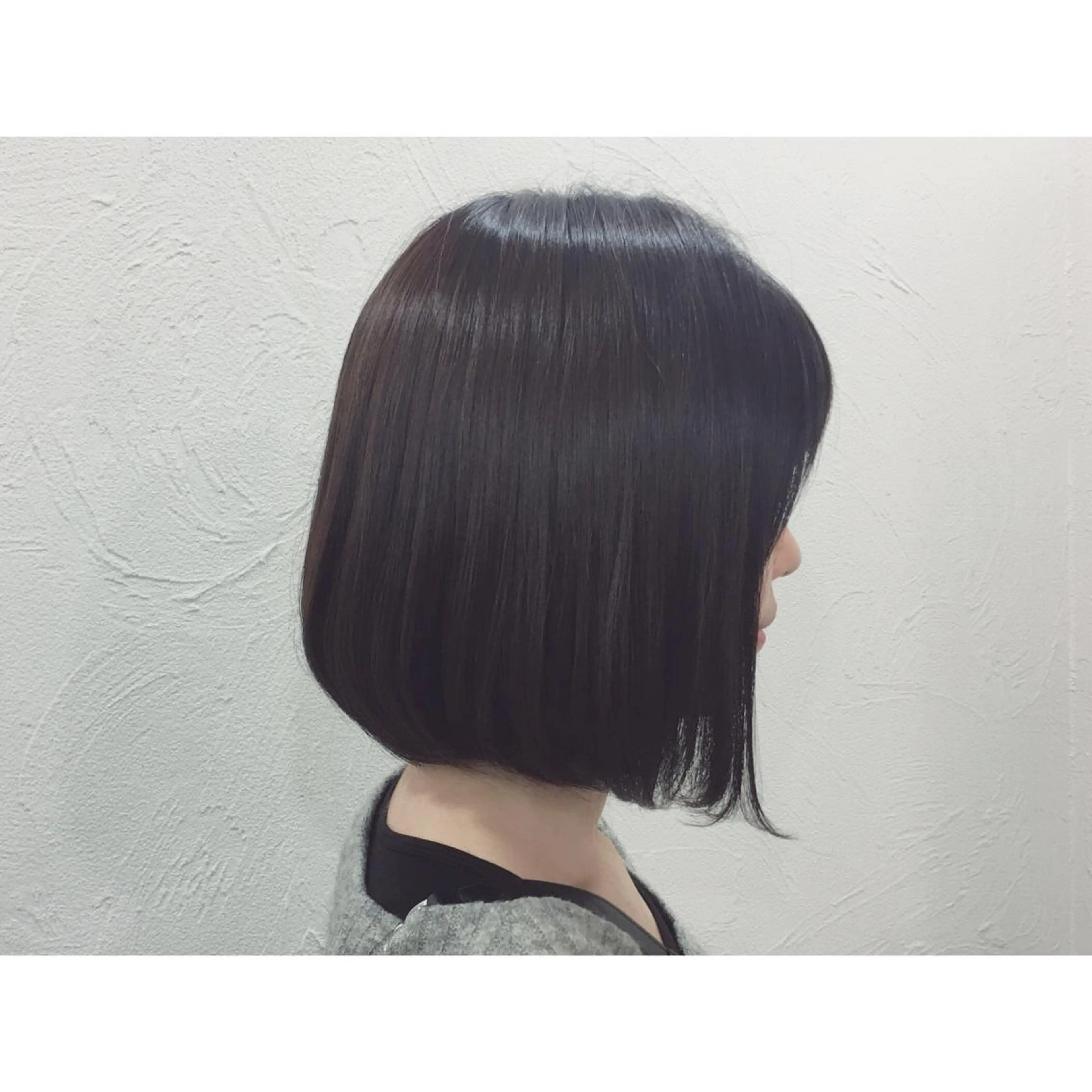 ショート 前下がりボブ ボブ 【今だけブリーチ 限定価格💕】すみのヘアスタイル