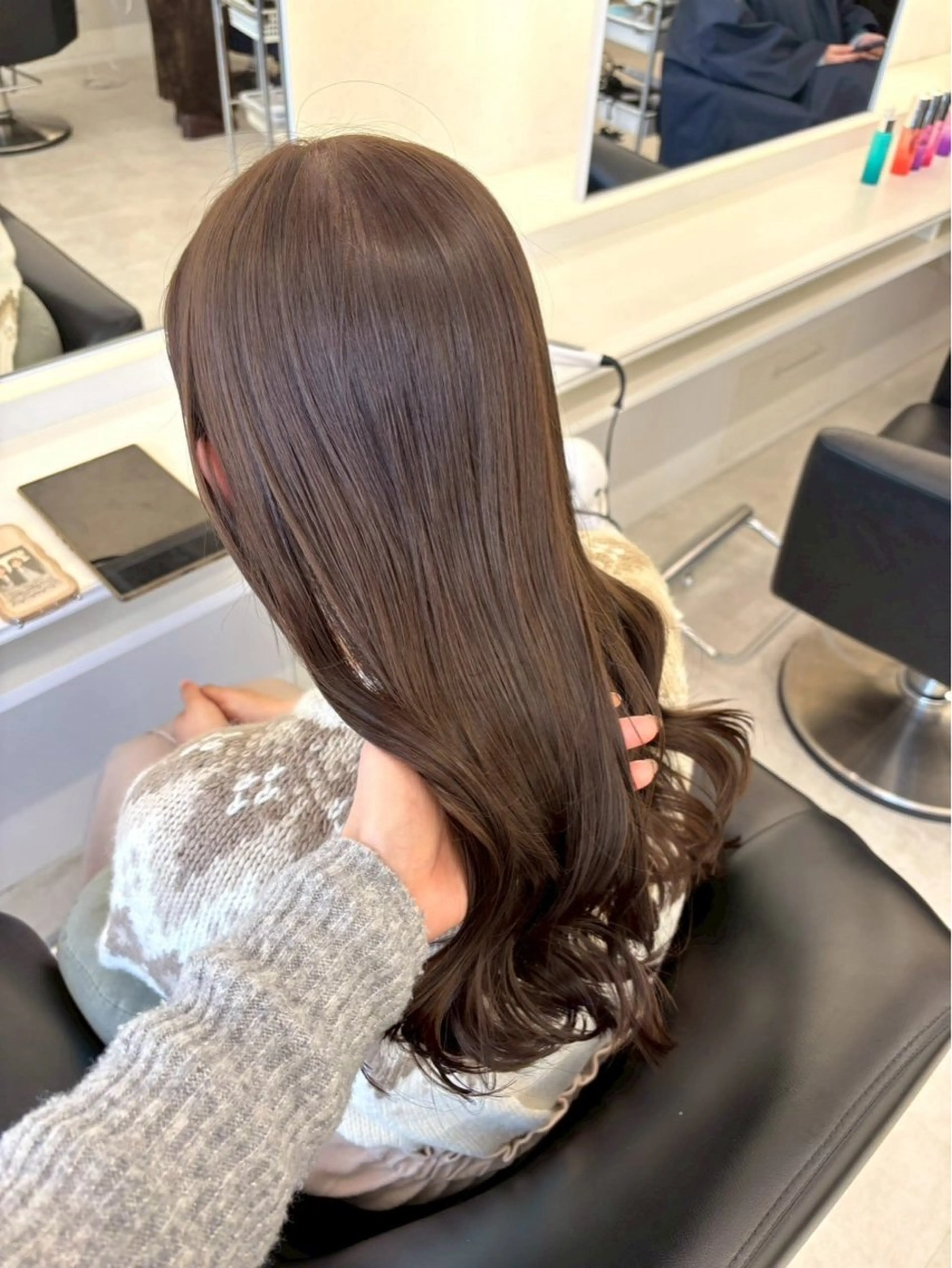 ロング カラー ヘアカラー ParveMix 岡本えりかのヘアスタイル