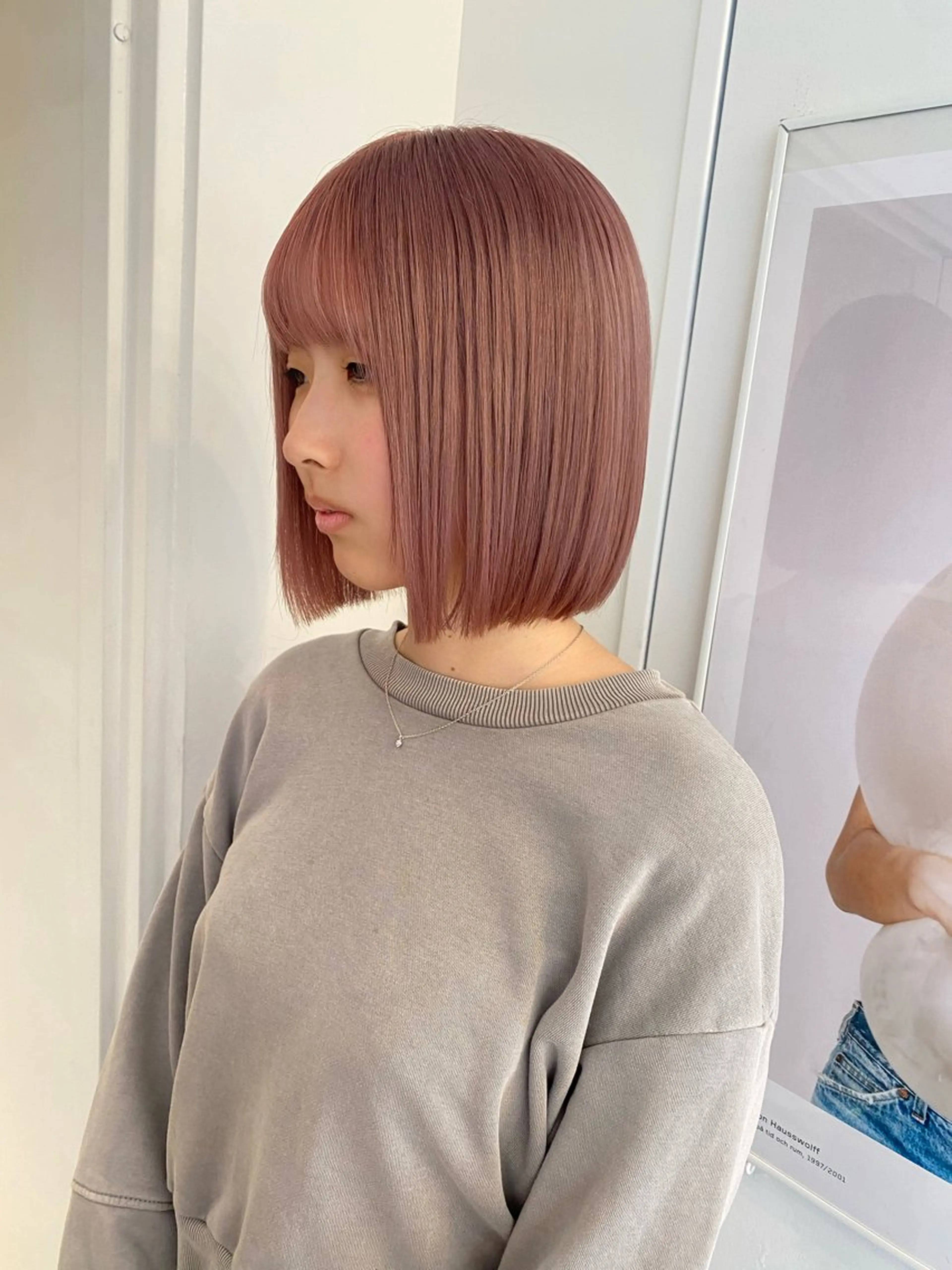 ミディアム カット ヘアカラー Tomoka🐶🌟 似合わせカット✂︎のヘアスタイル