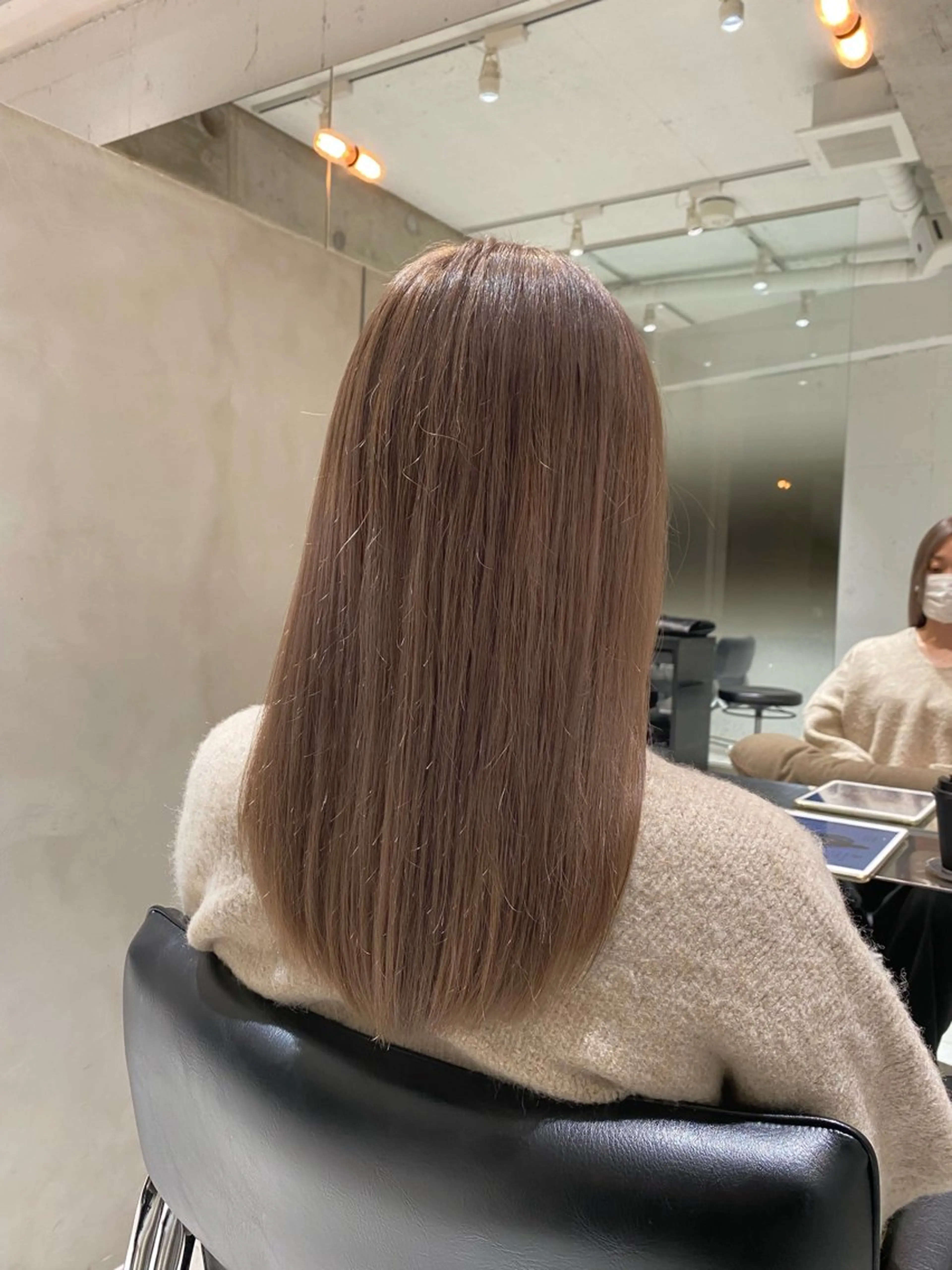 ロング カラー 短めショートカット カットモデルのヘアスタイル