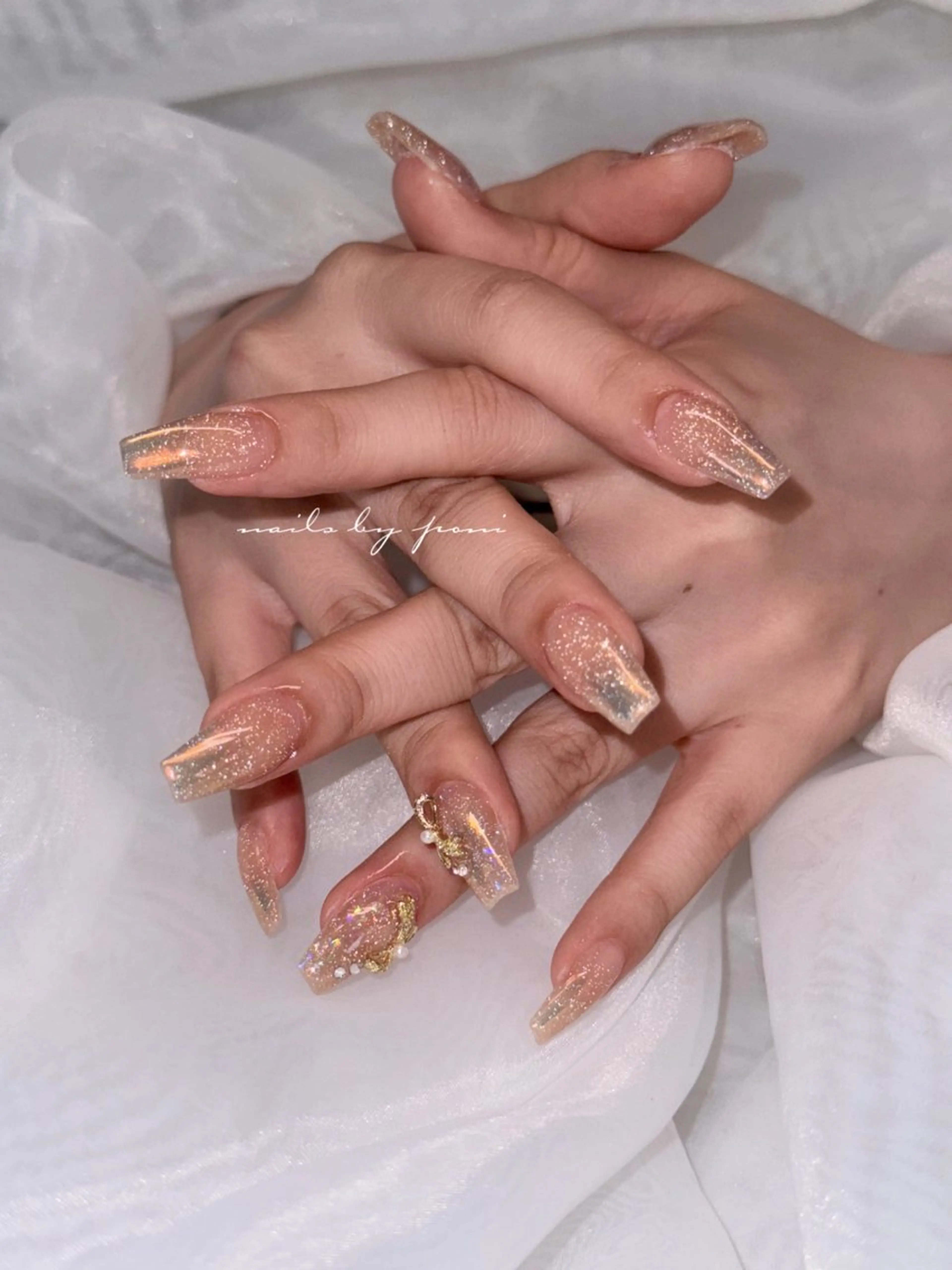 ネイル ハンドネイル NEW MOON takahoのネイルデザイン