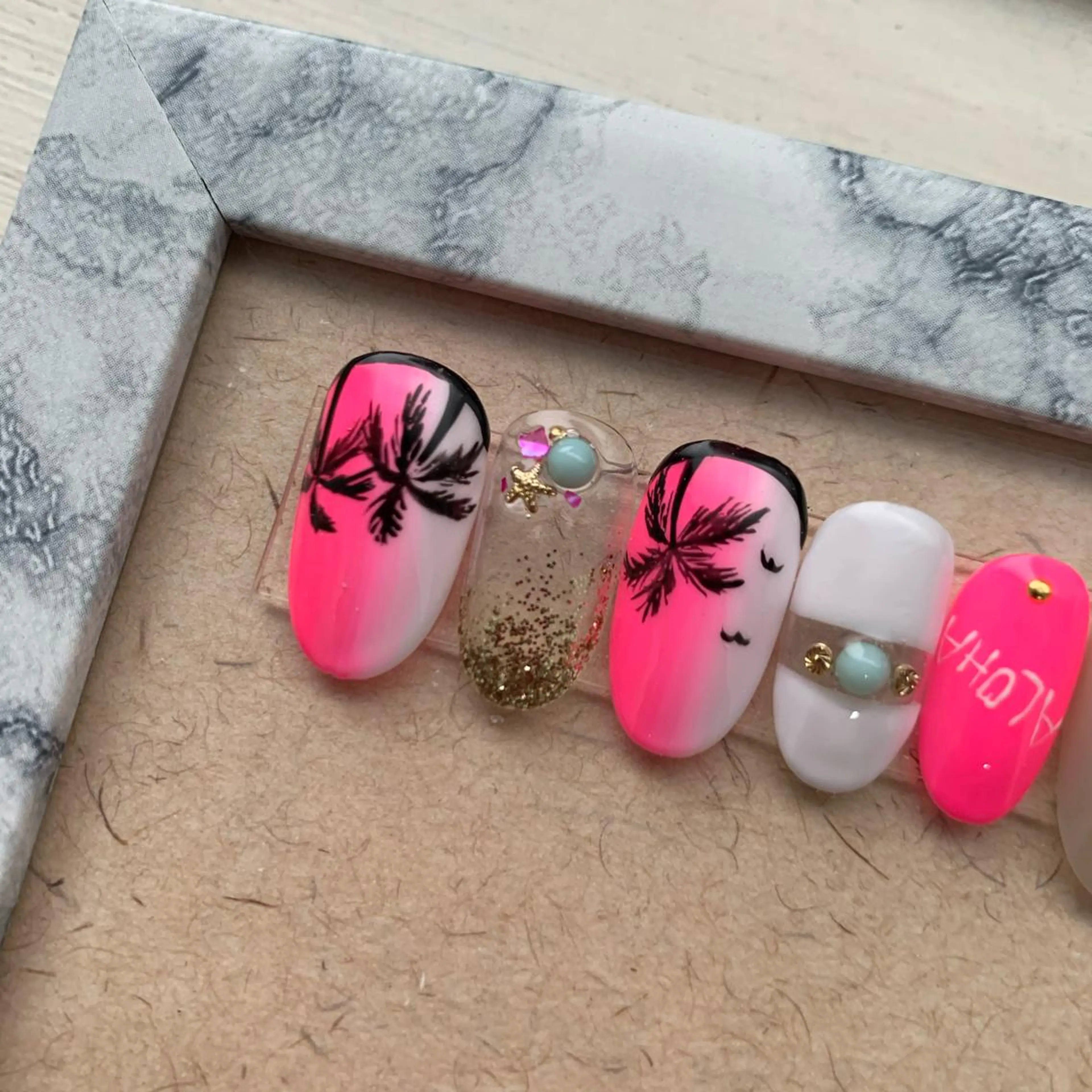 ネイル 春日井ネイルサロン iroのネイルデザイン